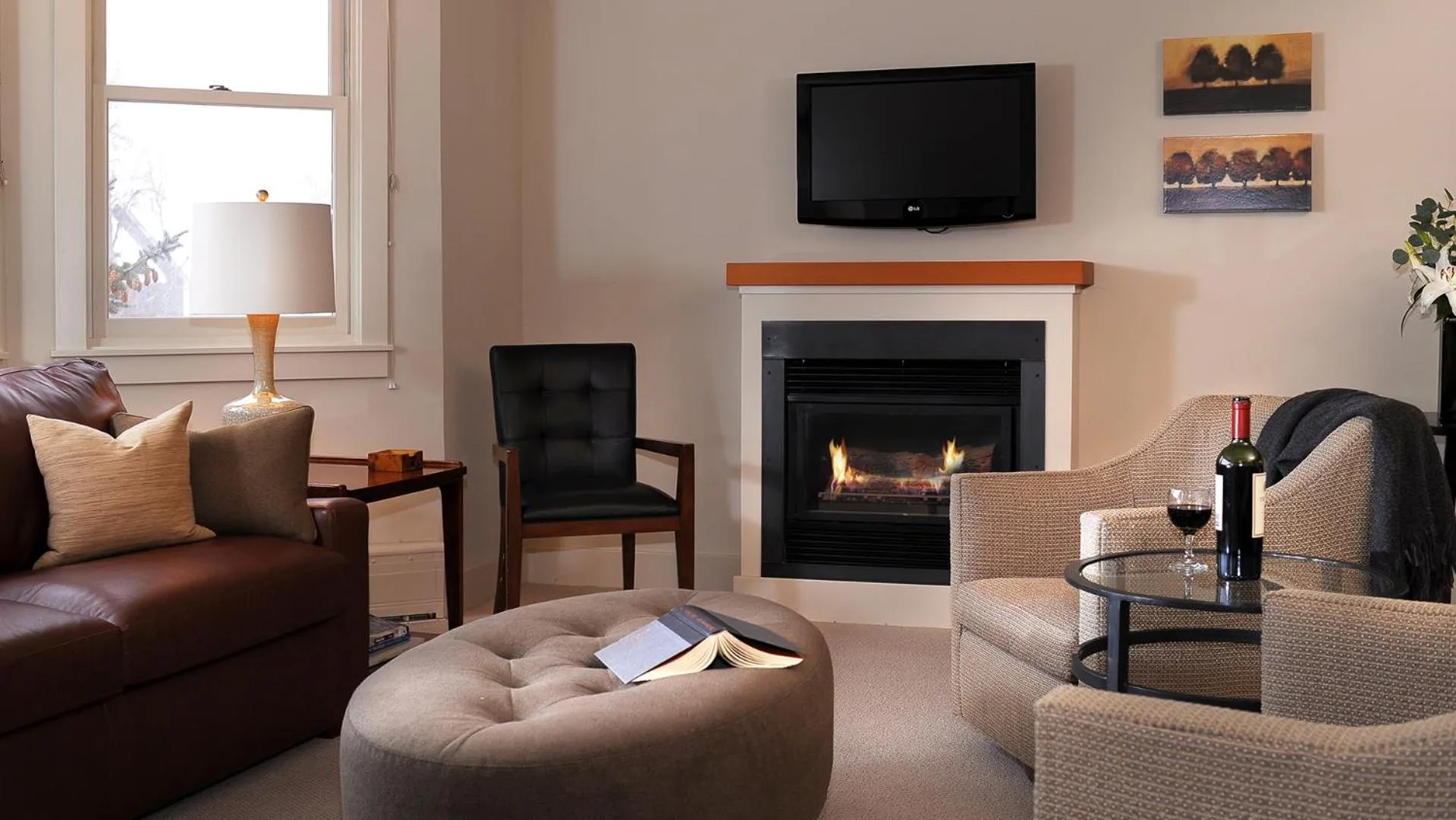 Seating area in Hotel Columbia