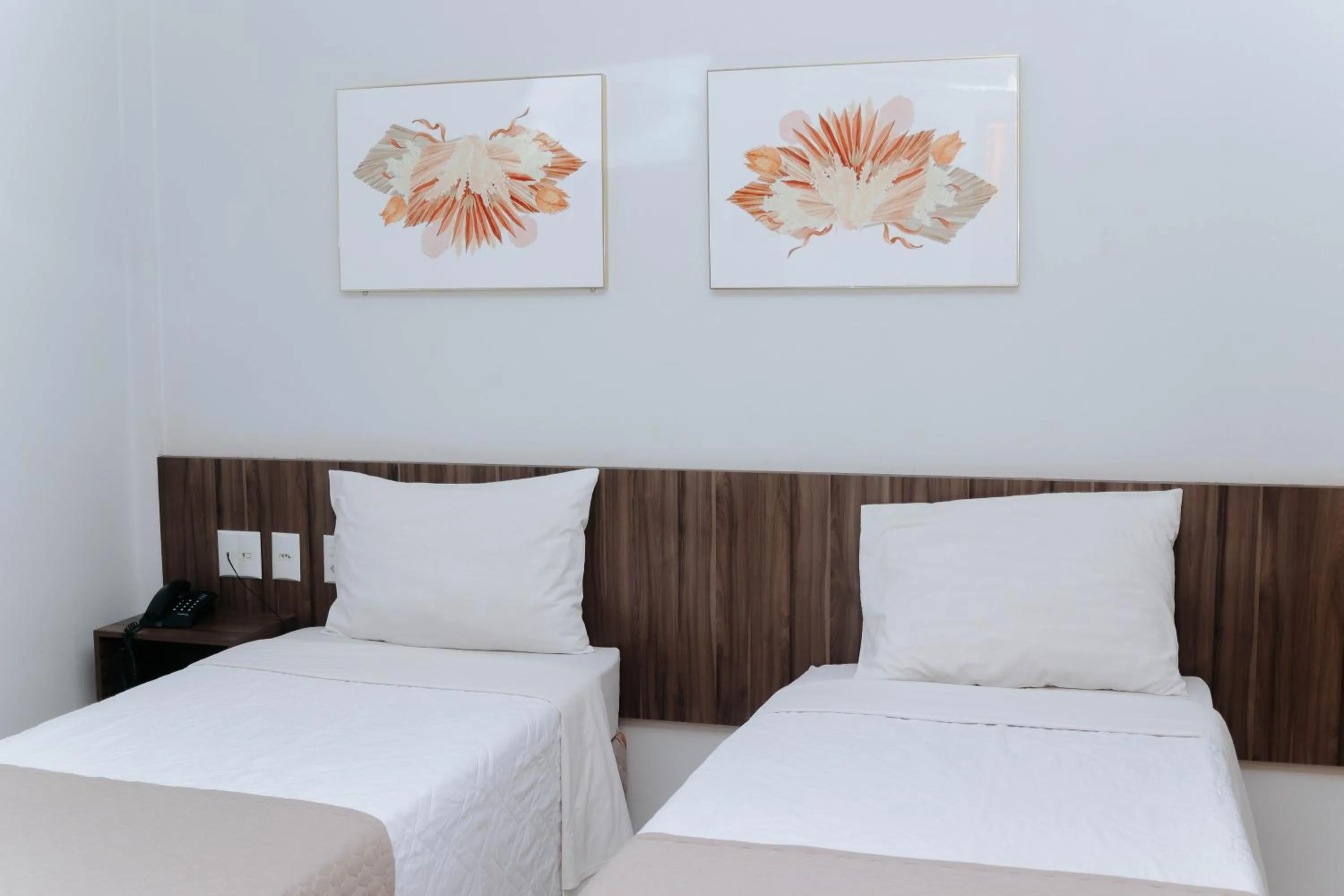 Bed in Premier Pallace Hotel