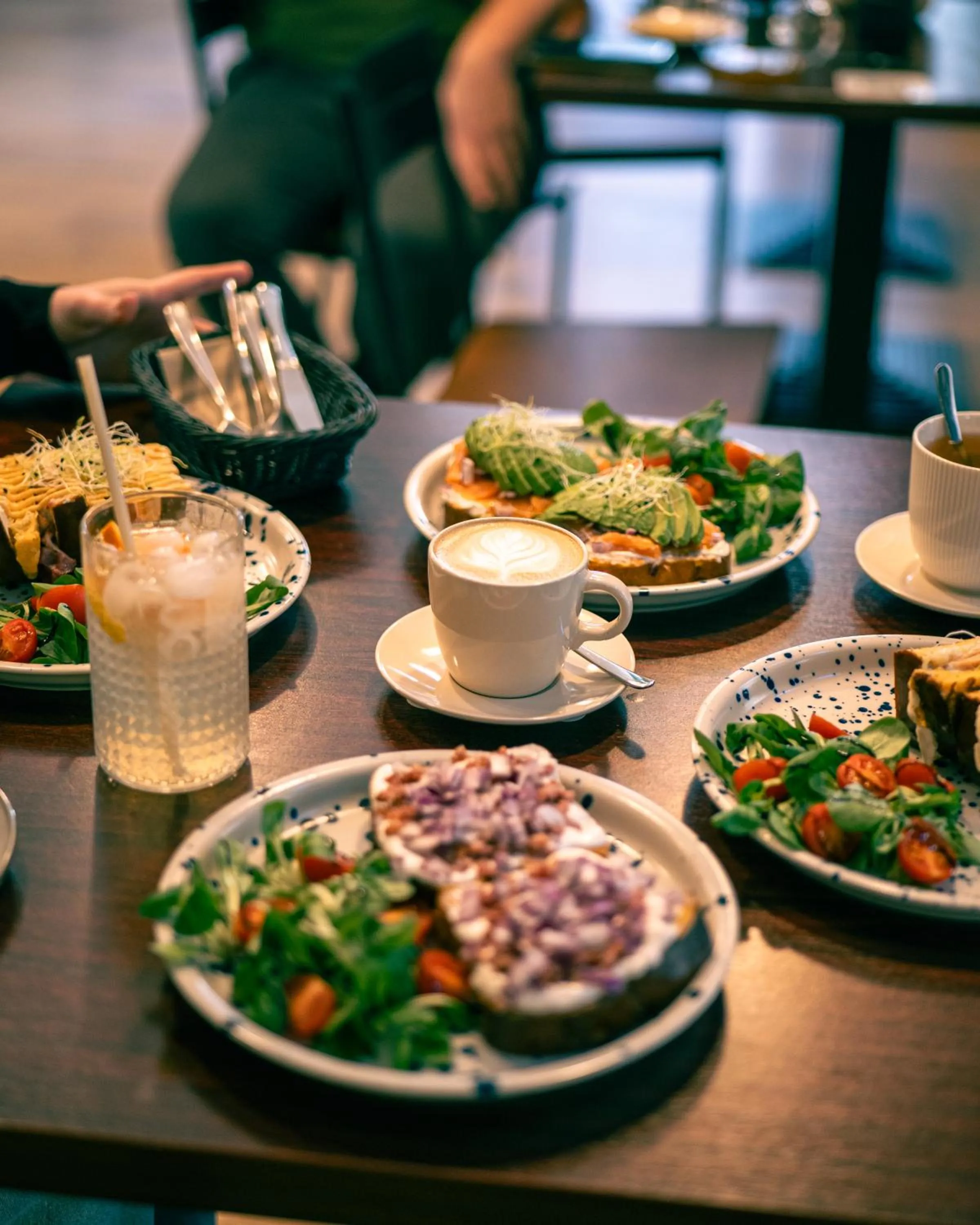 Breakfast in Nova City Apartments