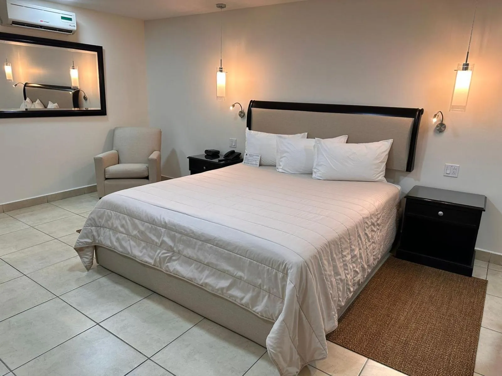 Bed in Baja Inn Hoteles Ensenada