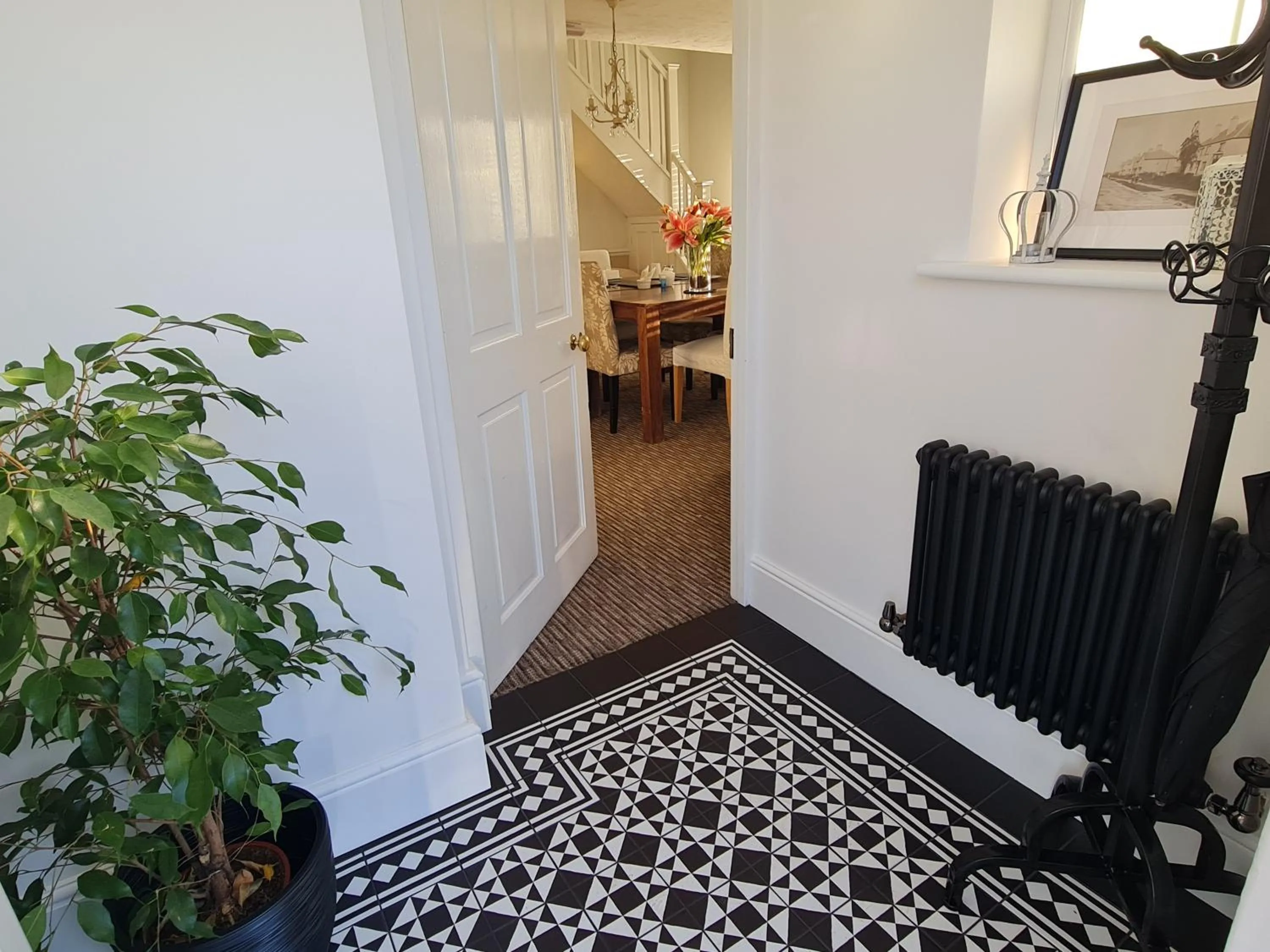 Facade/entrance in Wisteria Haze