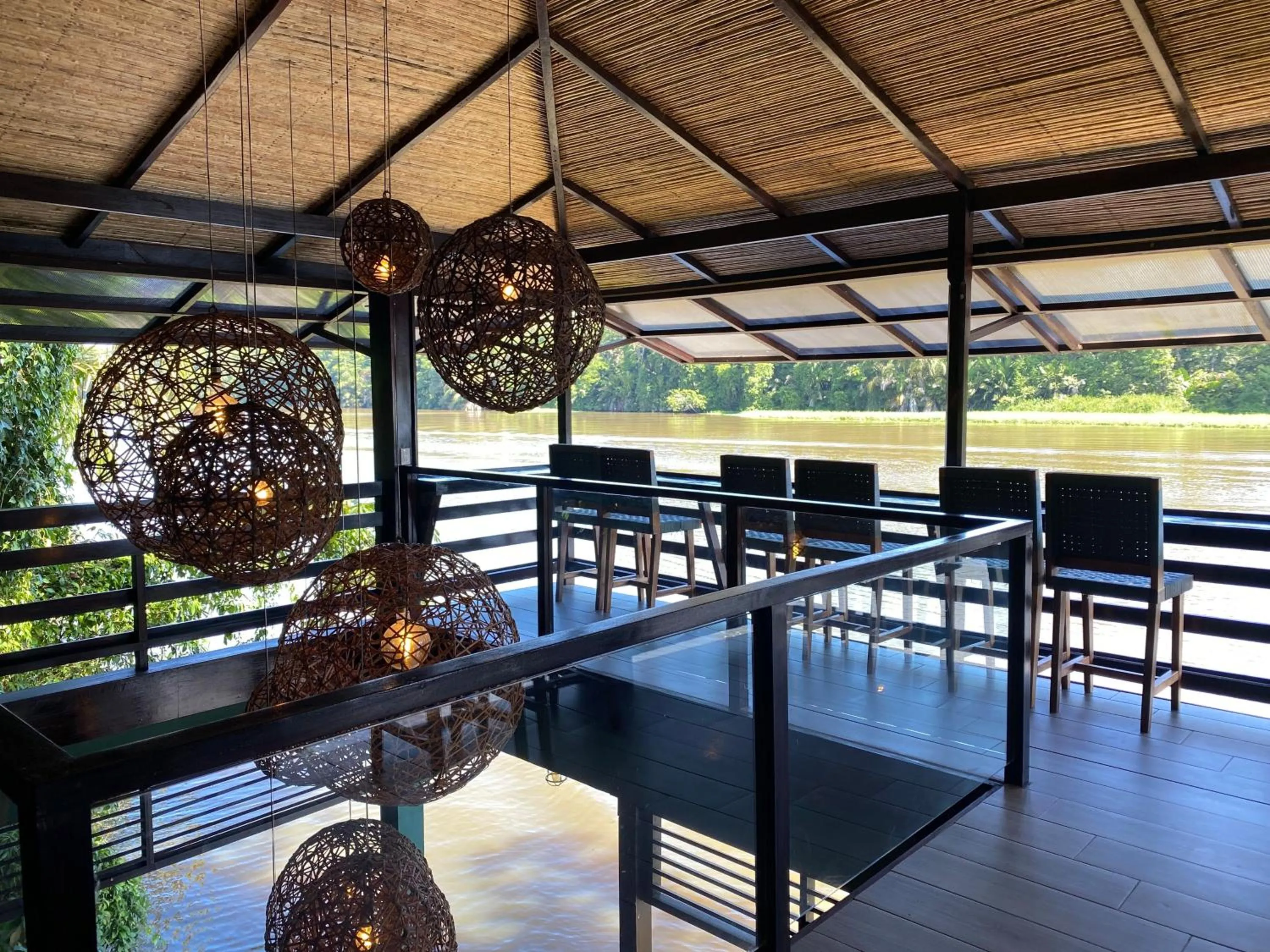 Restaurant/places to eat in Evergreen Lodge