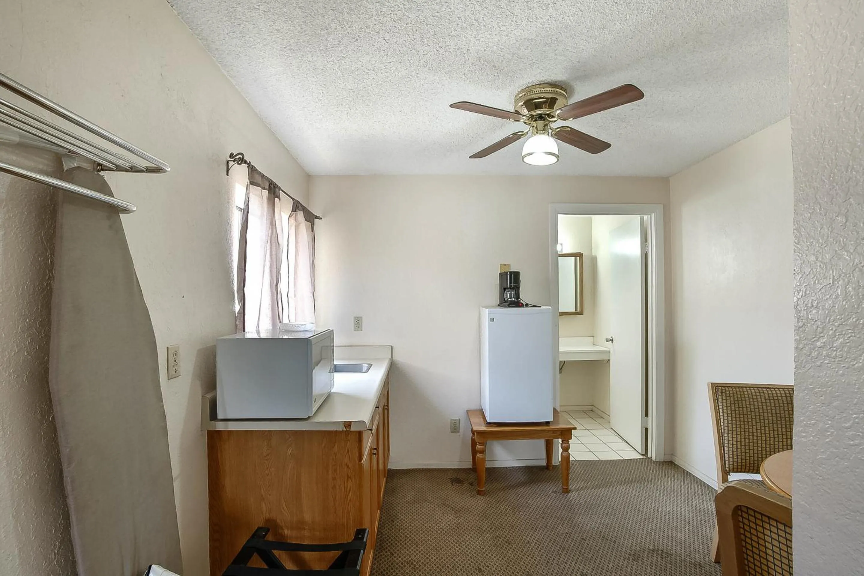 Bedroom in OYO Hotel Yuma AZ - I-8 US-95