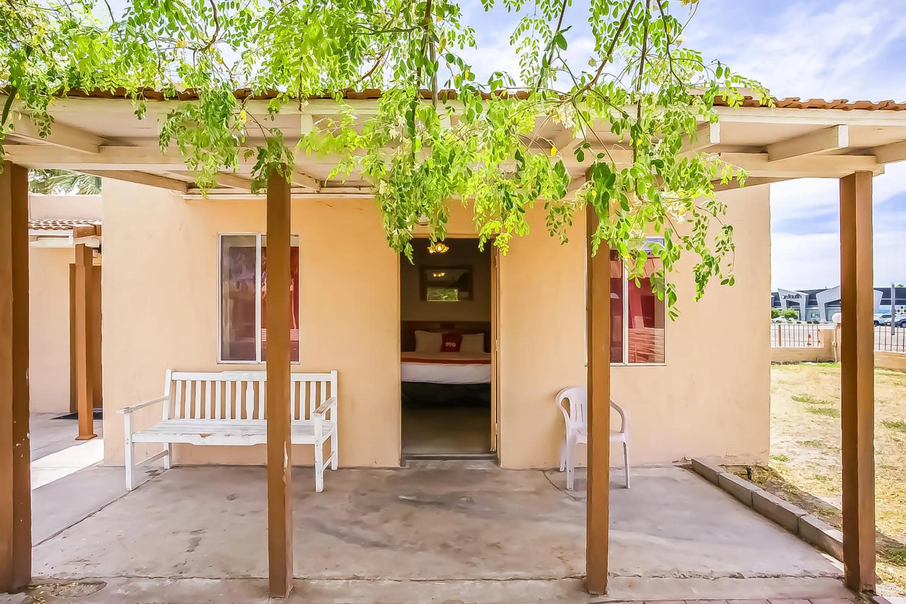 Garden in OYO Hotel Yuma AZ - I-8 US-95