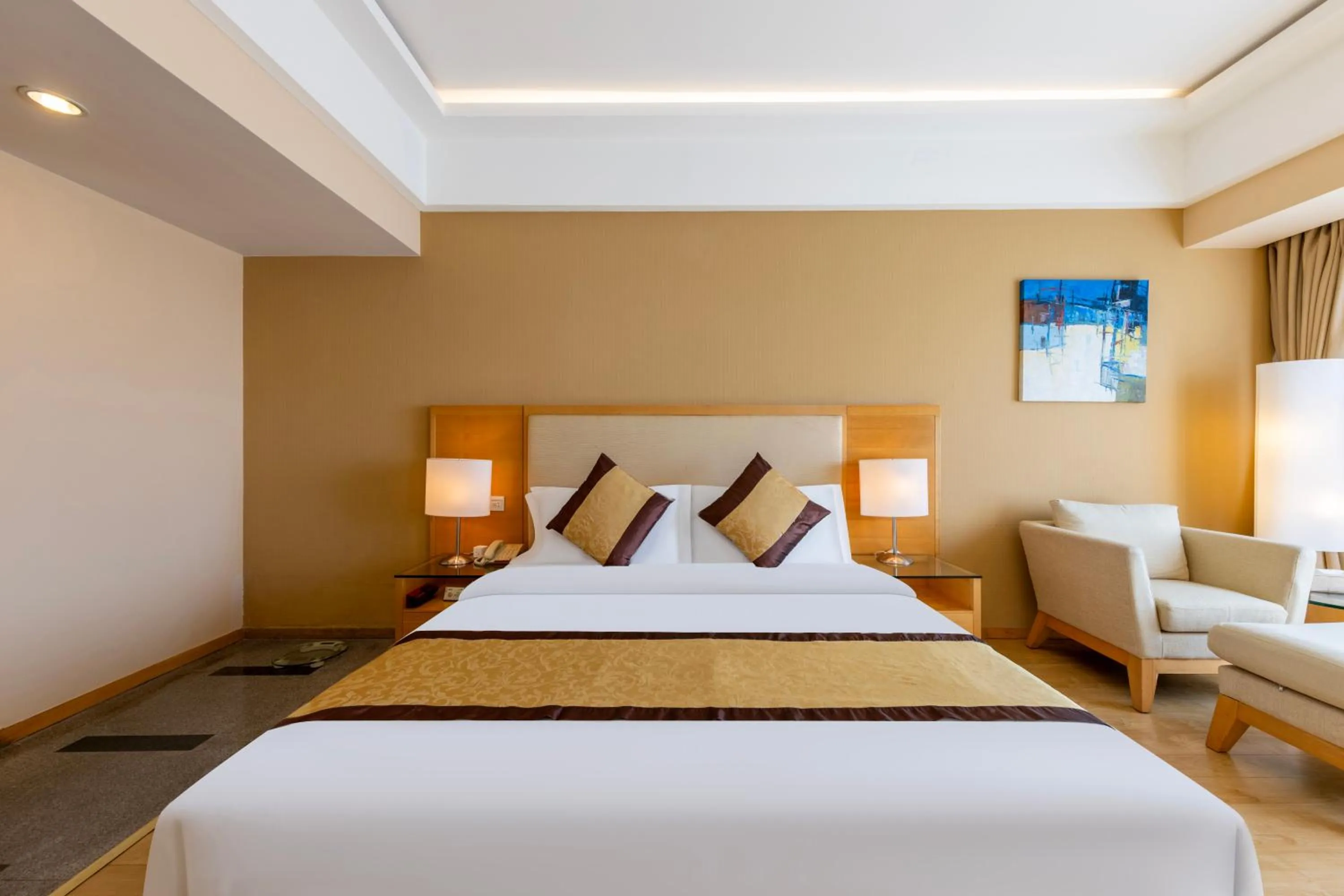 Bed in Weihai Haiyue Jianguo Hotel