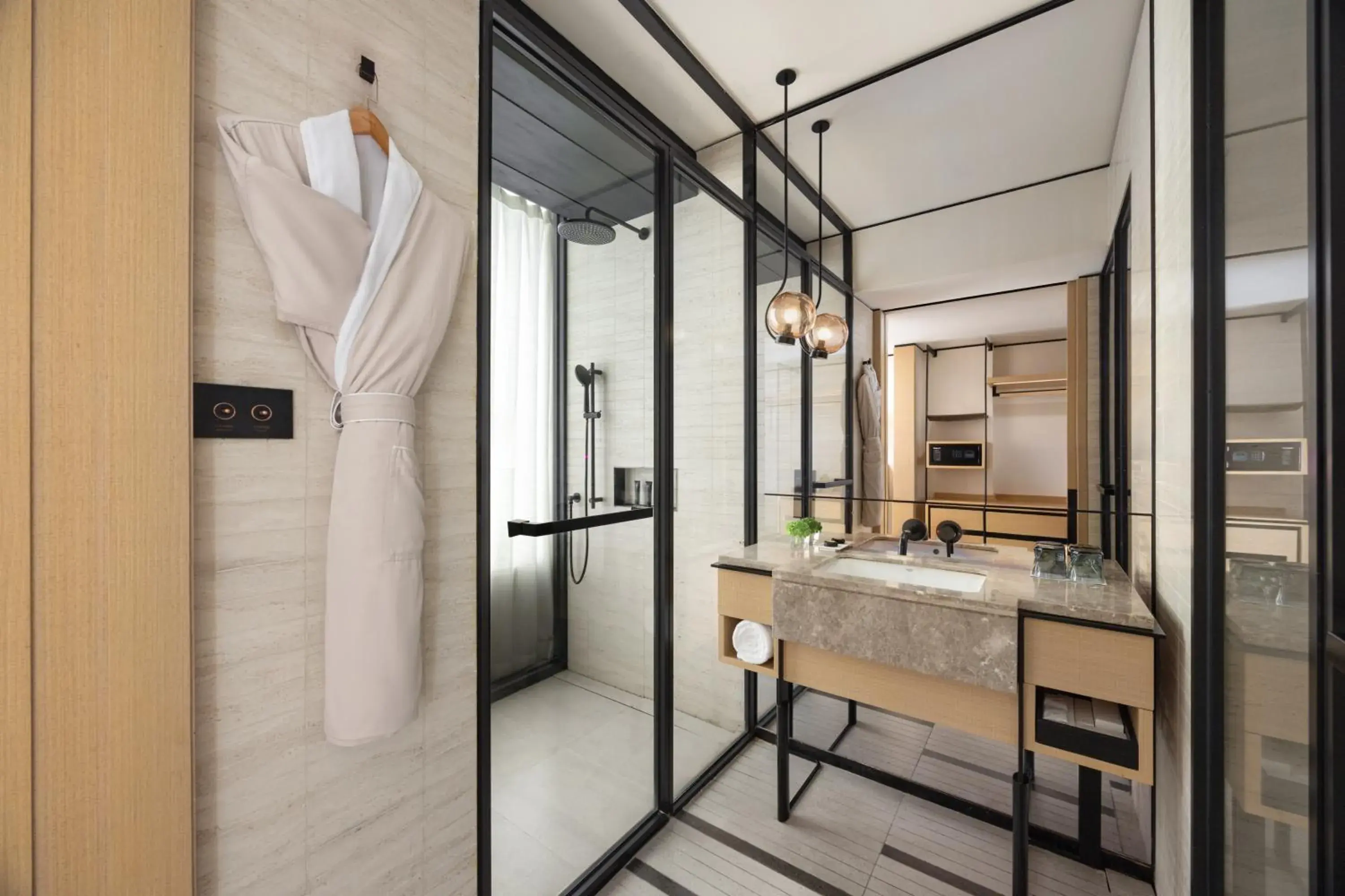 Standard Twin Room - single occupancy in Mumian Shenzhen Luohu JDV by Hyatt Standard Twin Room - single occupancy in Mumian Shenzhen Luohu JDV by Hyatt