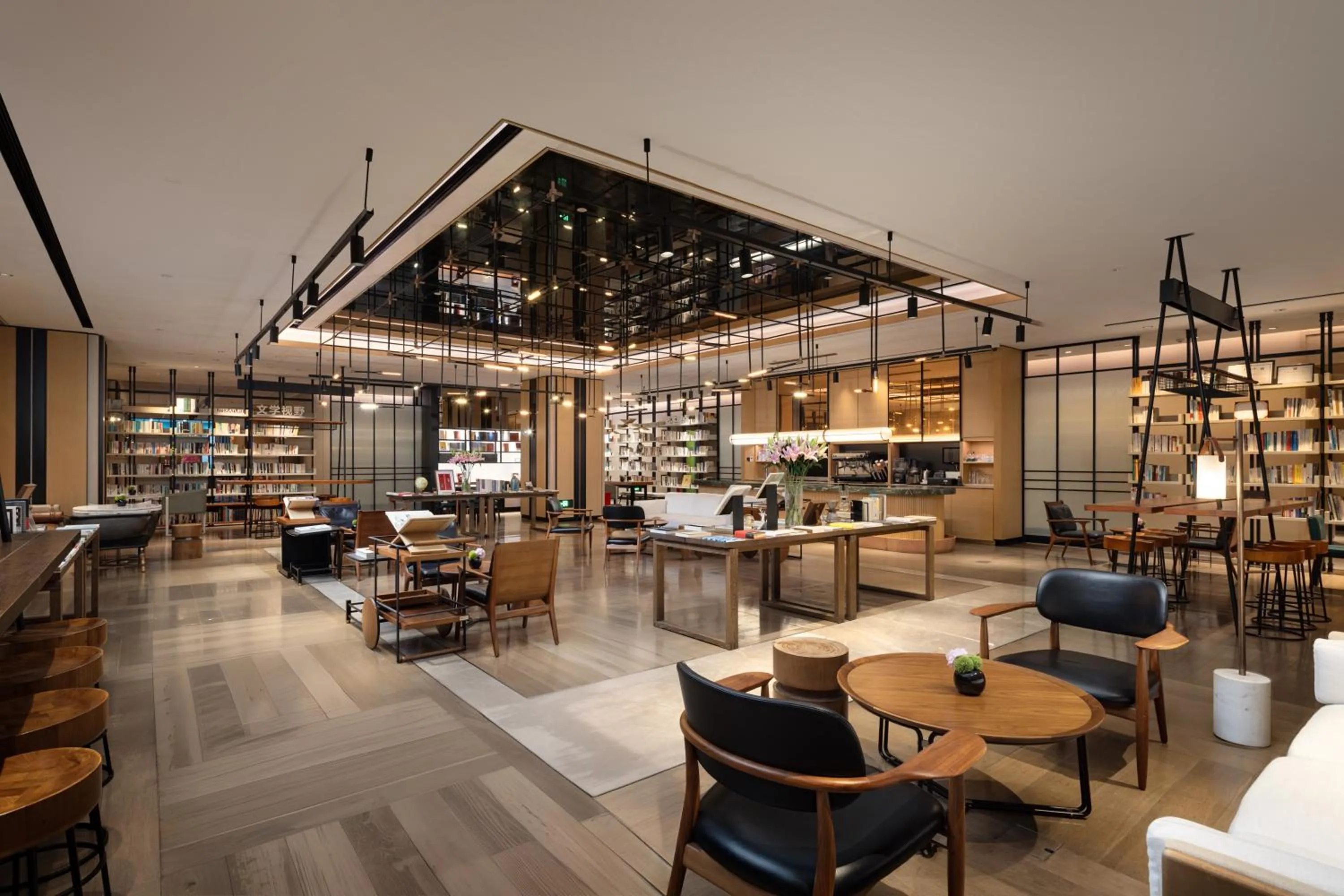 Lobby or reception in Mumian Shenzhen Luohu JDV by Hyatt