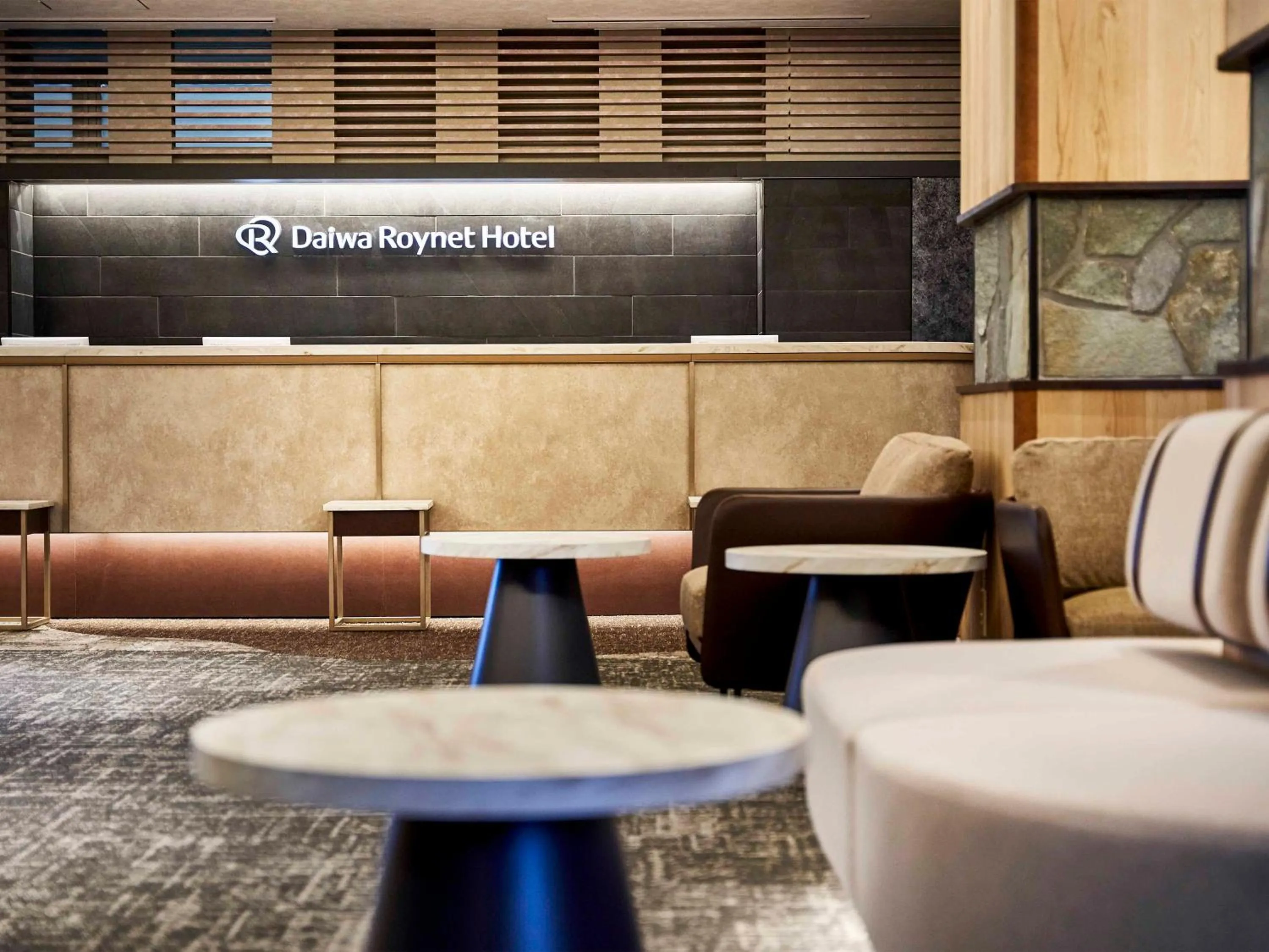 Lobby or reception in Daiwa Roynet Hotel Wakayama