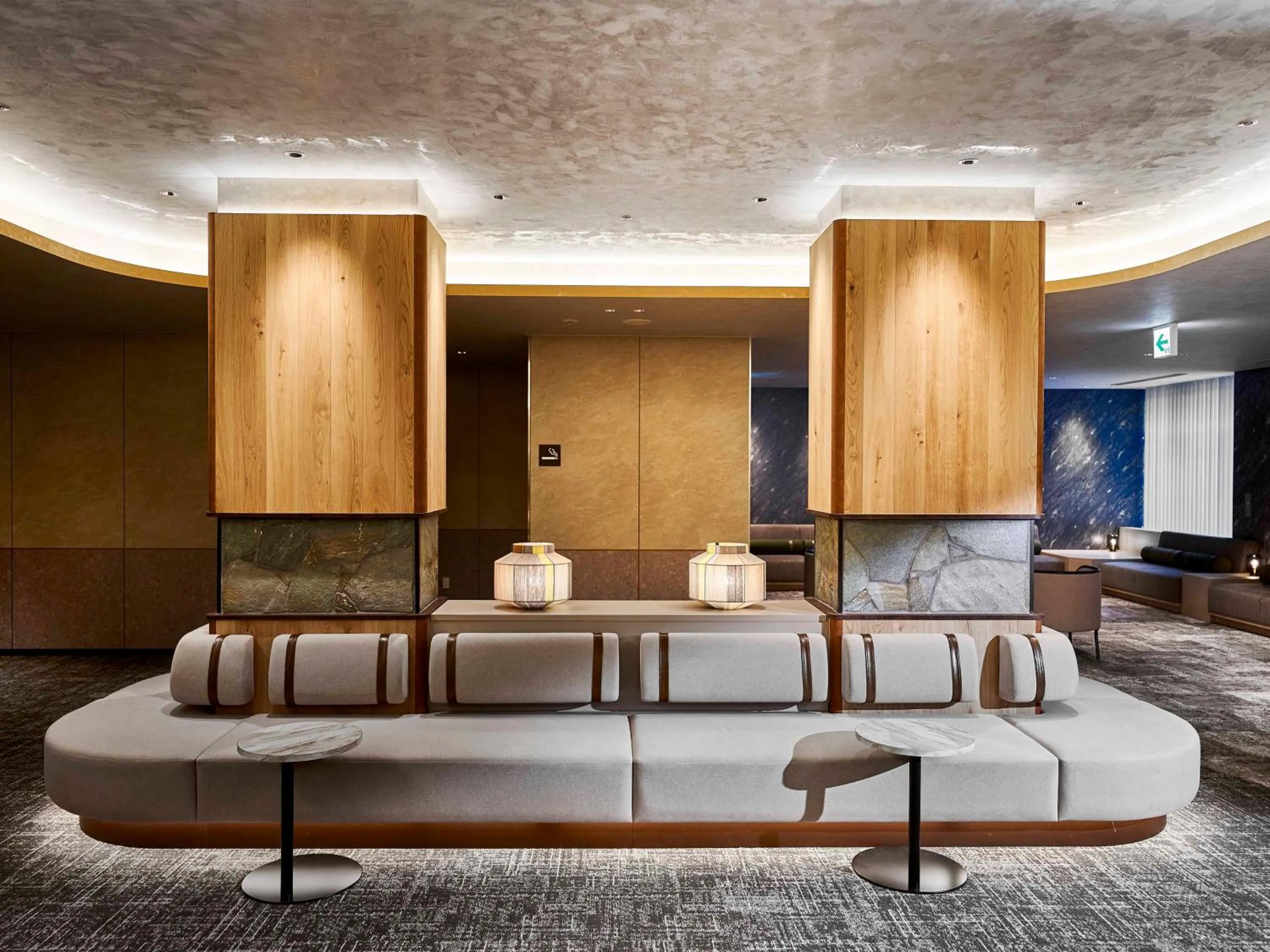 Lobby or reception in Daiwa Roynet Hotel Wakayama