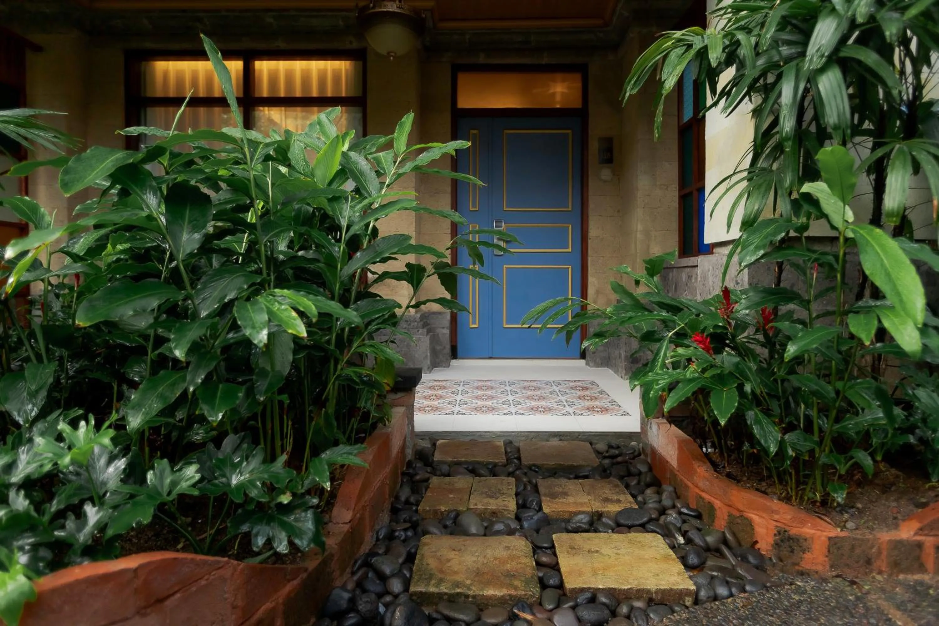 Property building in Fourteen Roses Boutique Hotel, Kuta