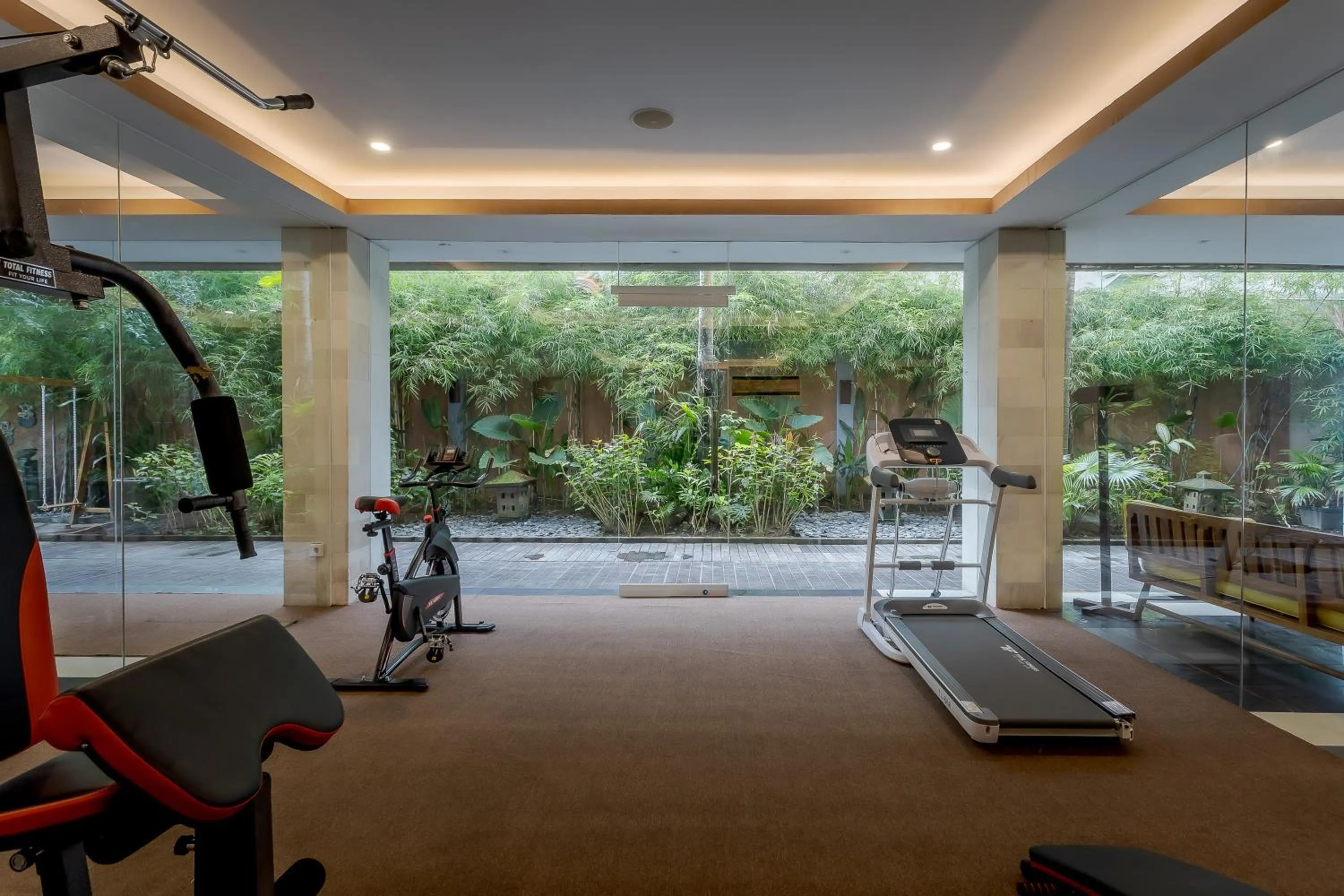 Sports in Fourteen Roses Boutique Hotel, Kuta