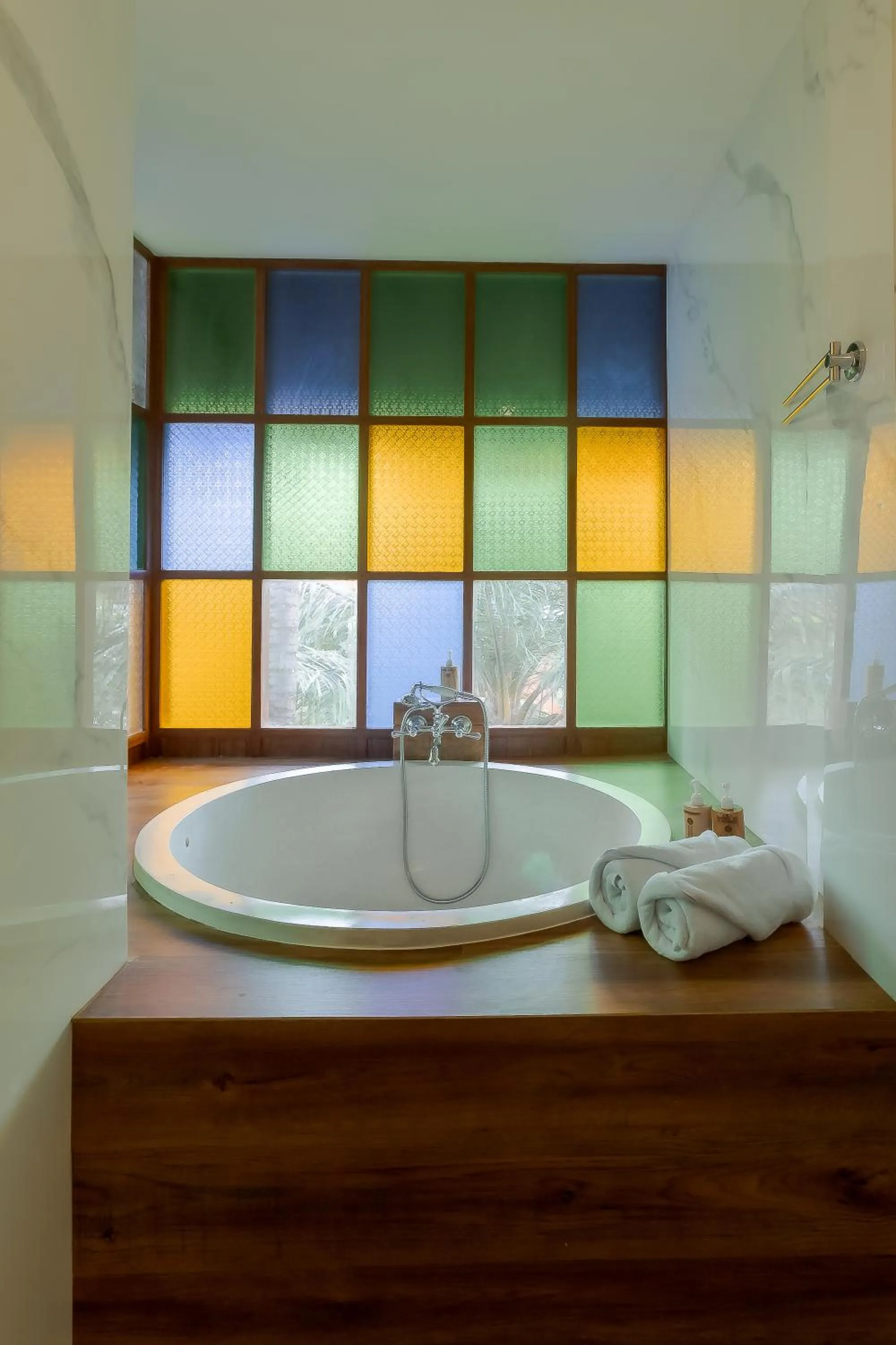 Bath in Fourteen Roses Boutique Hotel, Kuta