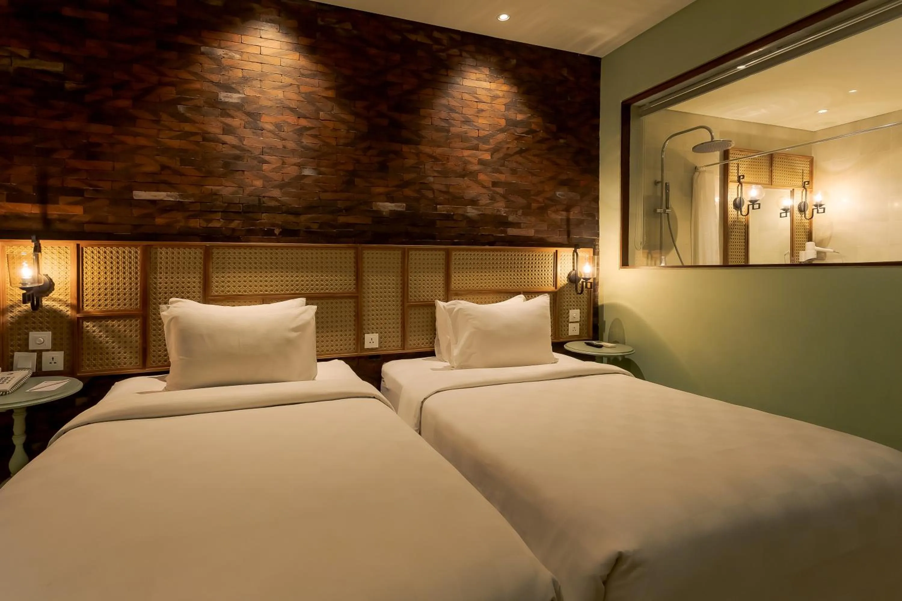 Bed in Fourteen Roses Boutique Hotel, Kuta