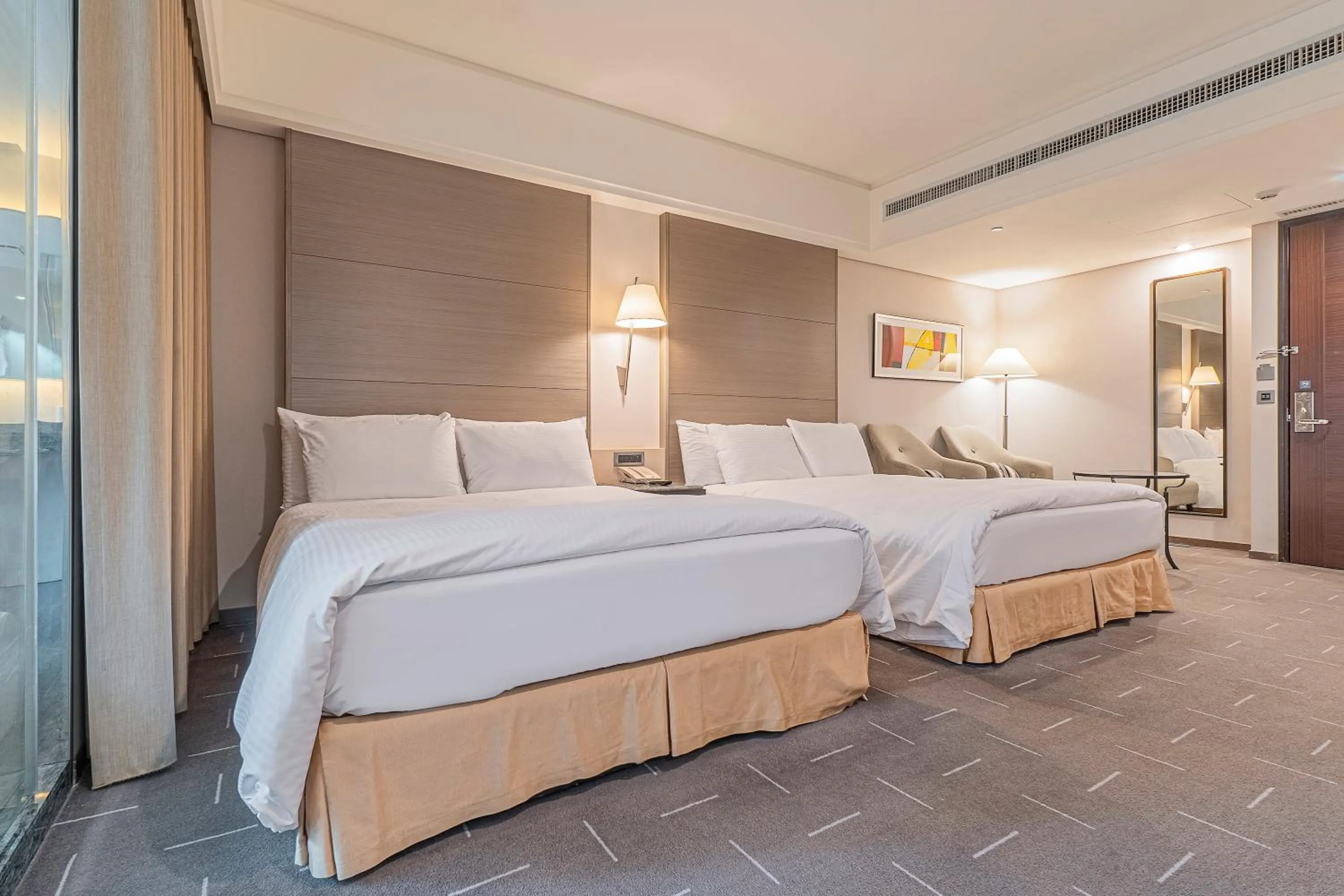 bunk bed, Bed in CHECK inn SELECT Taichung Dadun