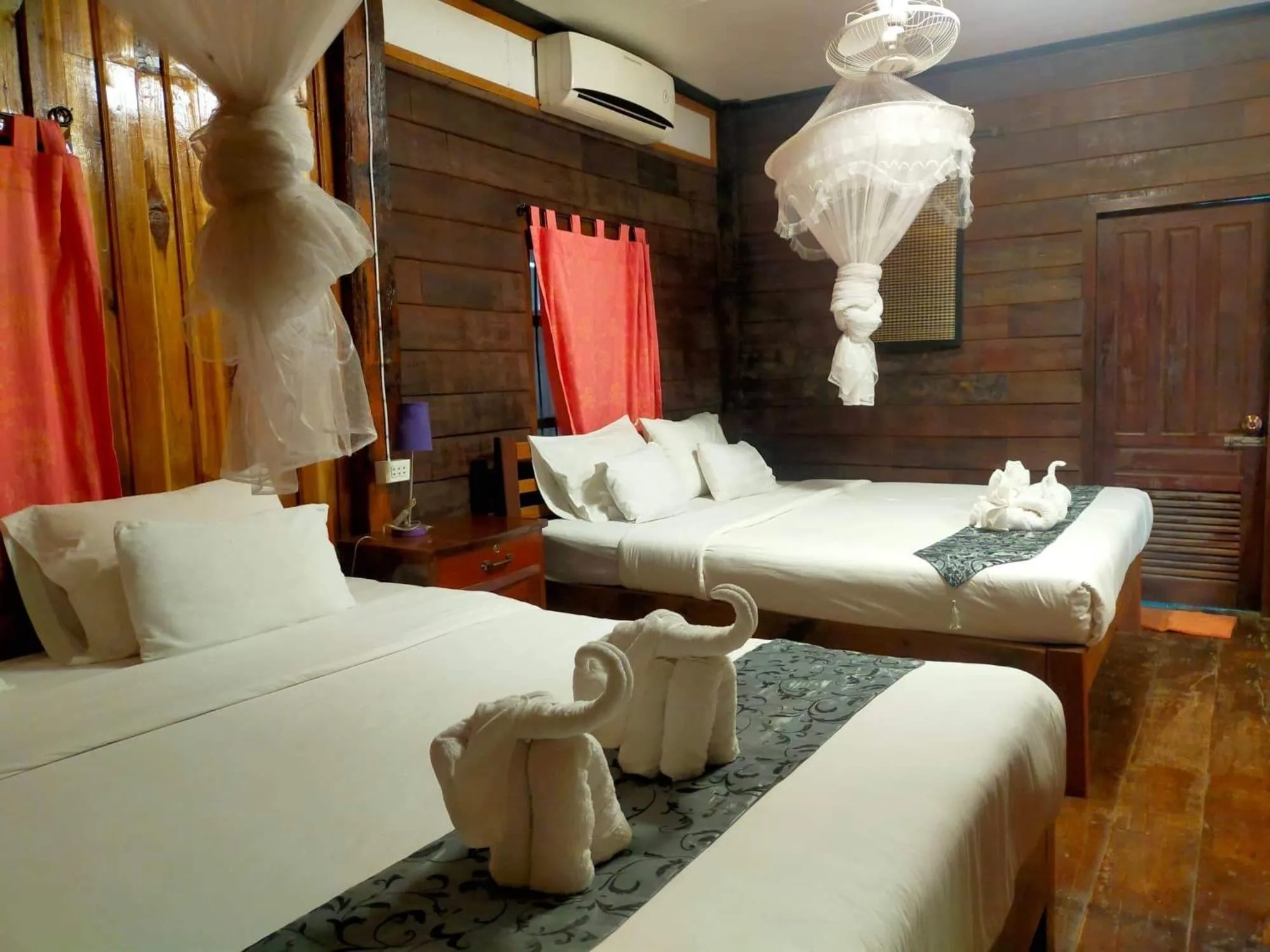 Bed in Champalao The Villa
