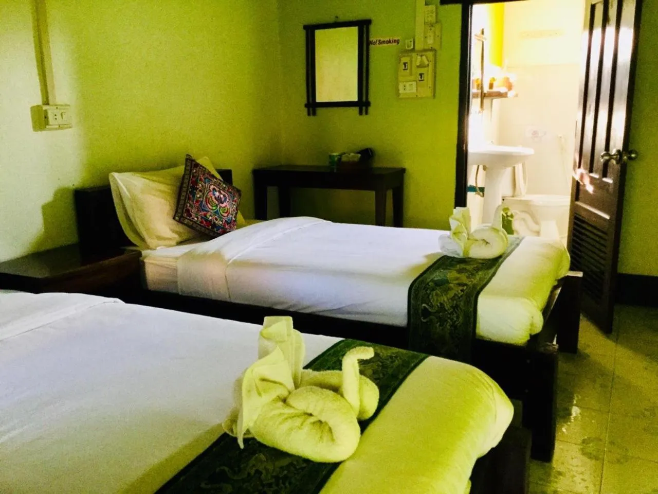 Bed in Champalao The Villa