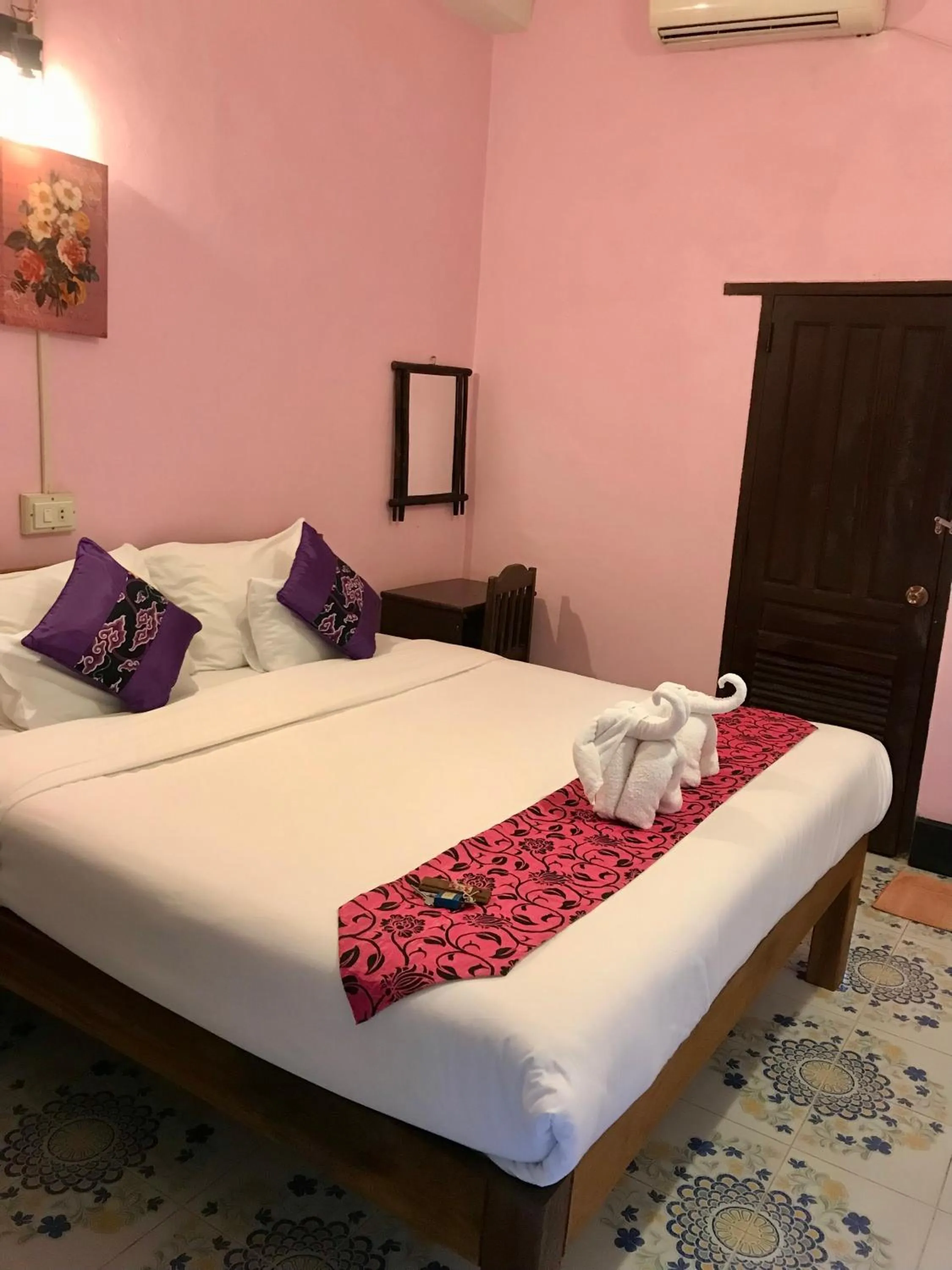 Bed in Champalao The Villa
