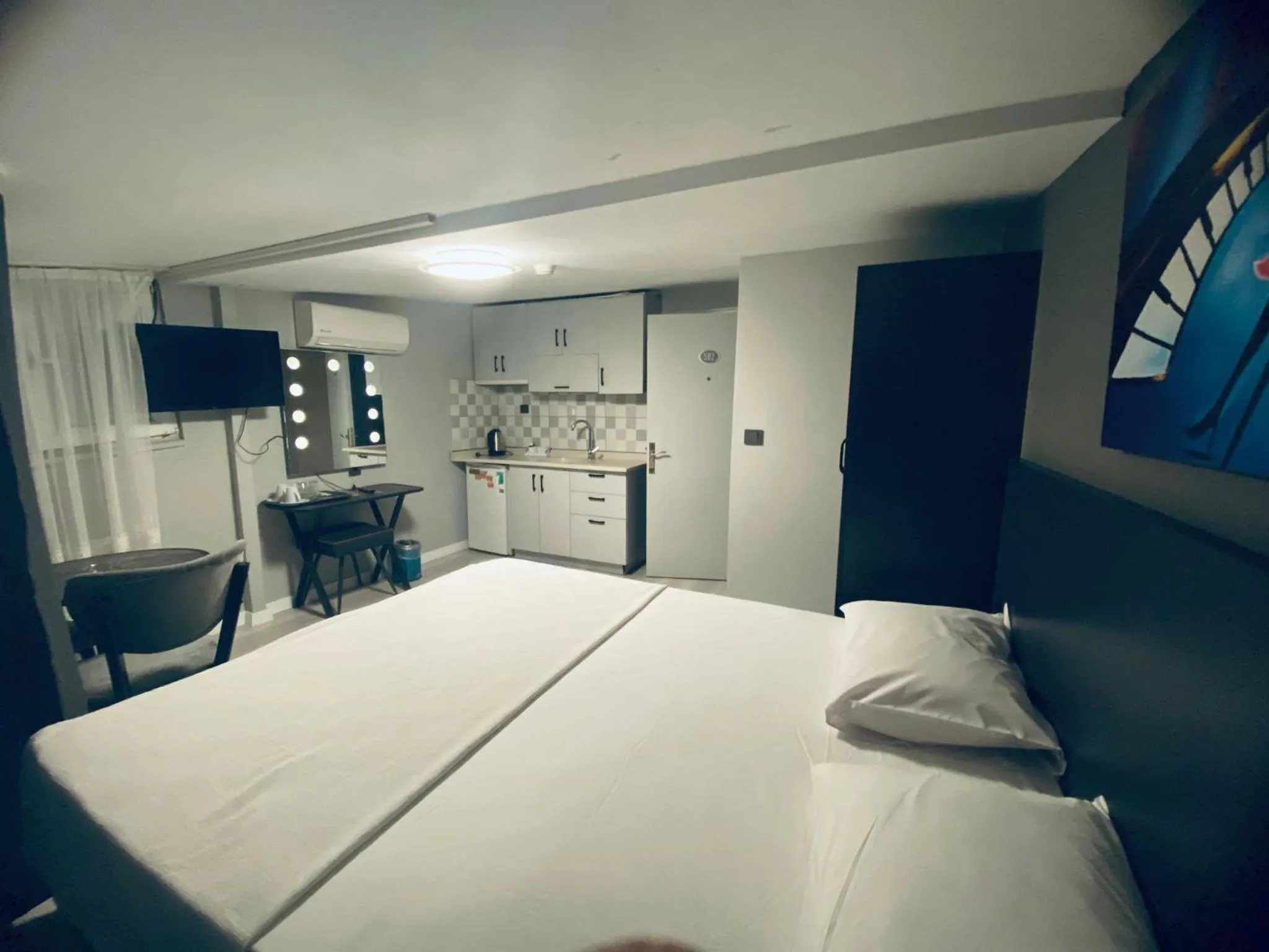 Bed in ATABAY SUiT OTEL