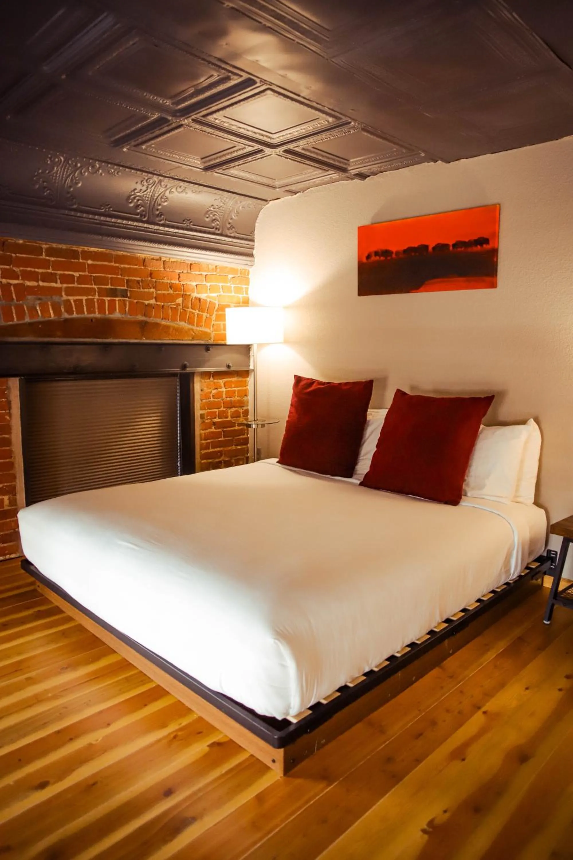 Bed in The Hotel Sturgis