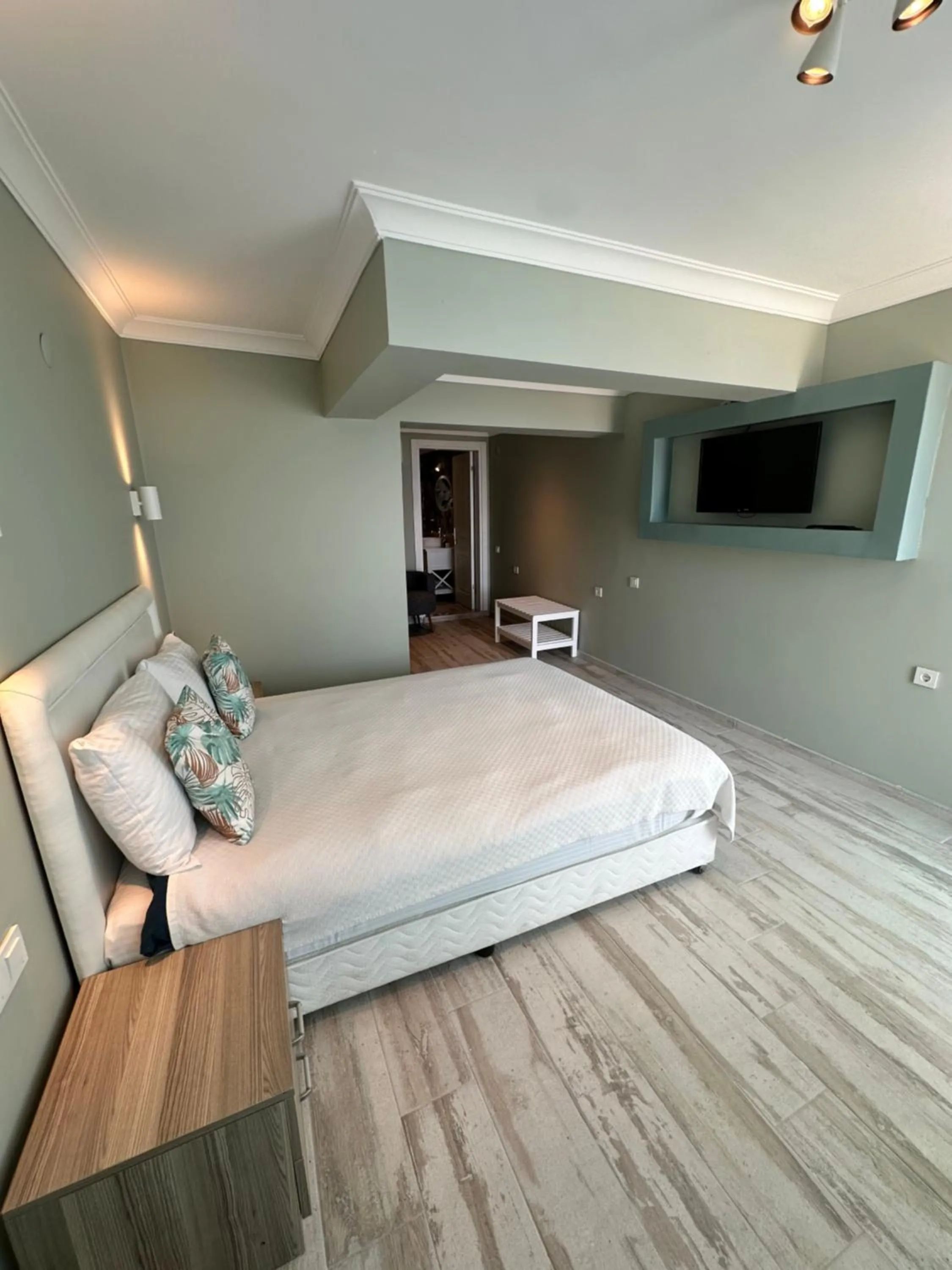 TV and multimedia, Bed in Fener Hotel Café & Kahvalti