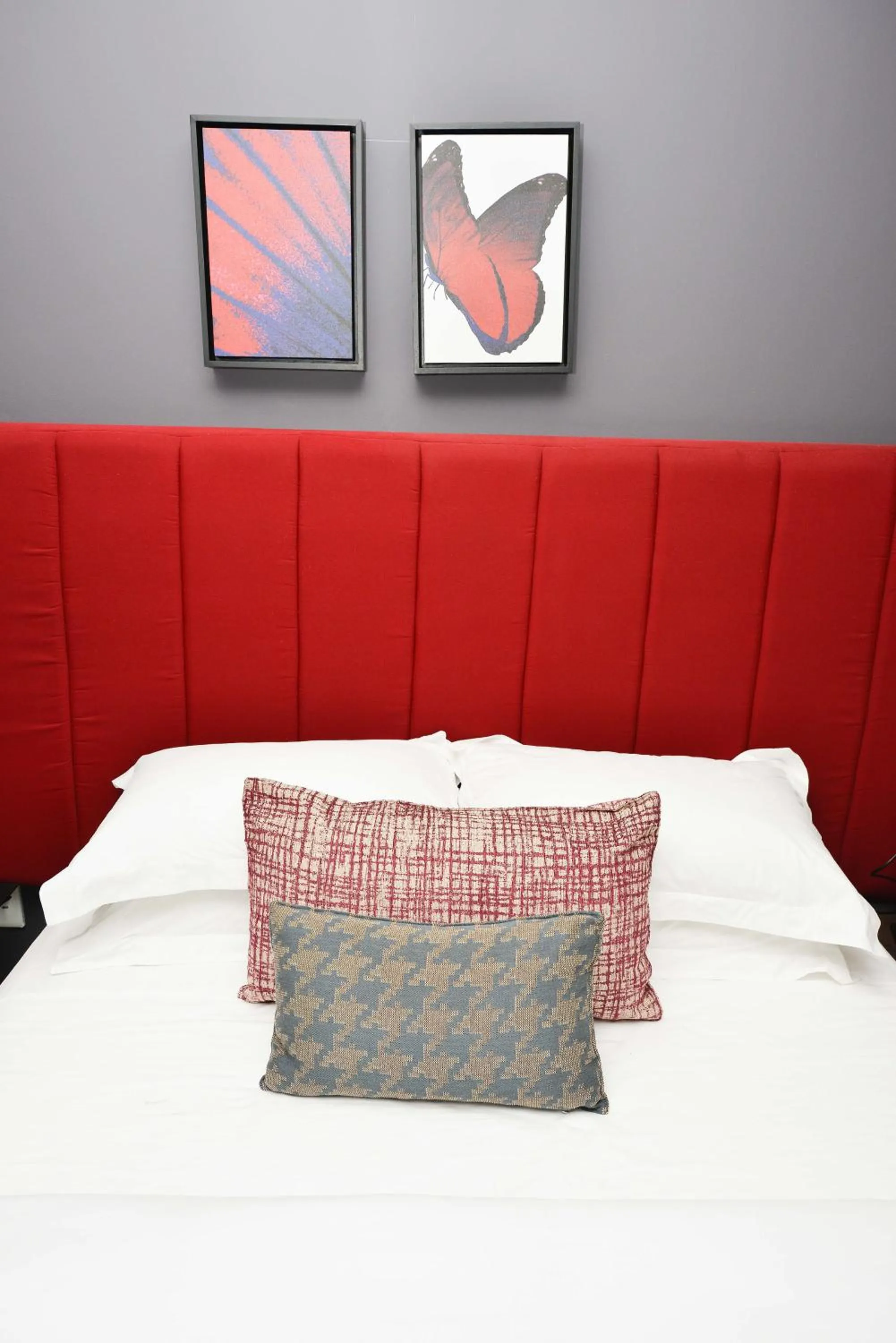 Bed in Serurubele Boutique Hotel