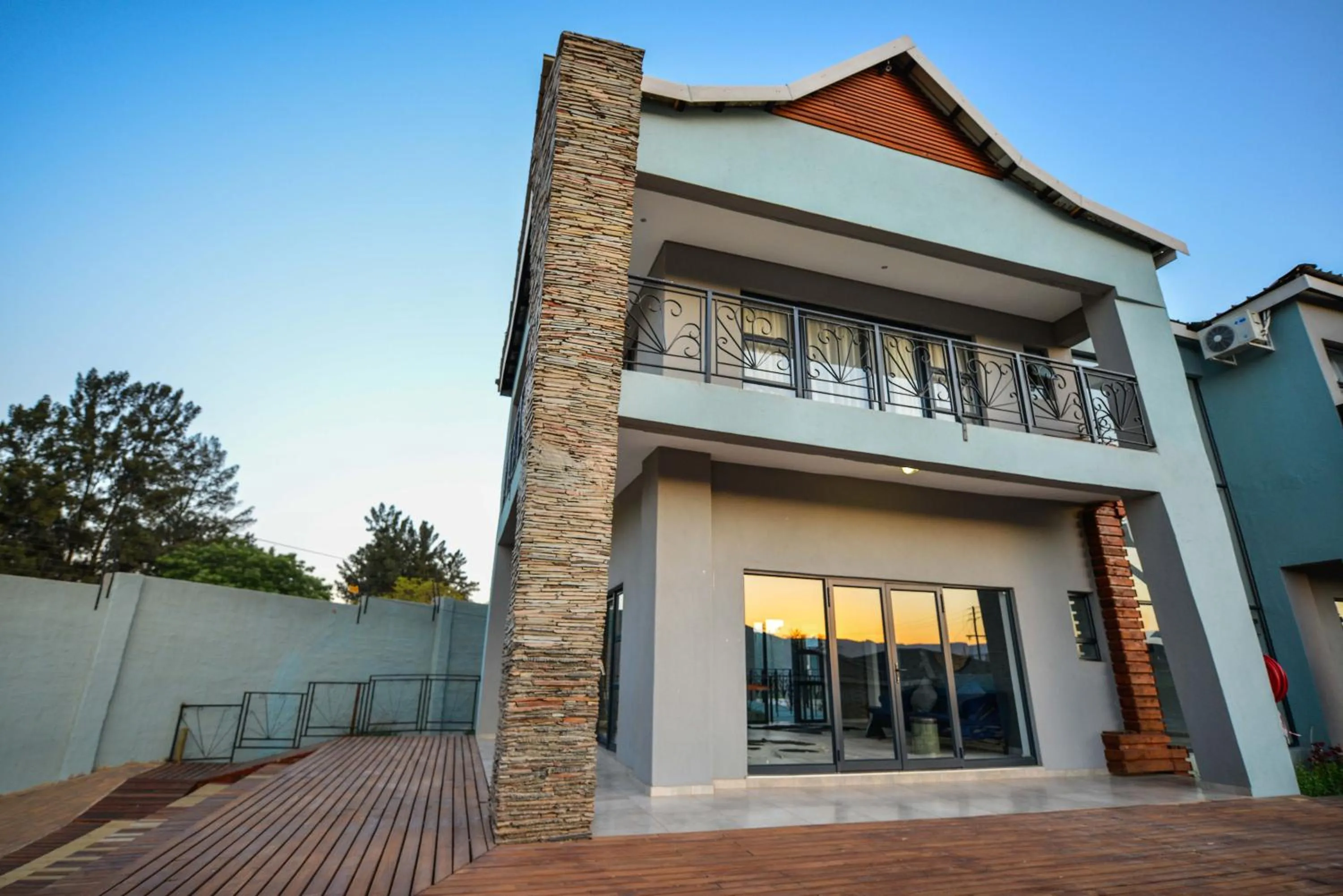 Property building in Serurubele Boutique Hotel