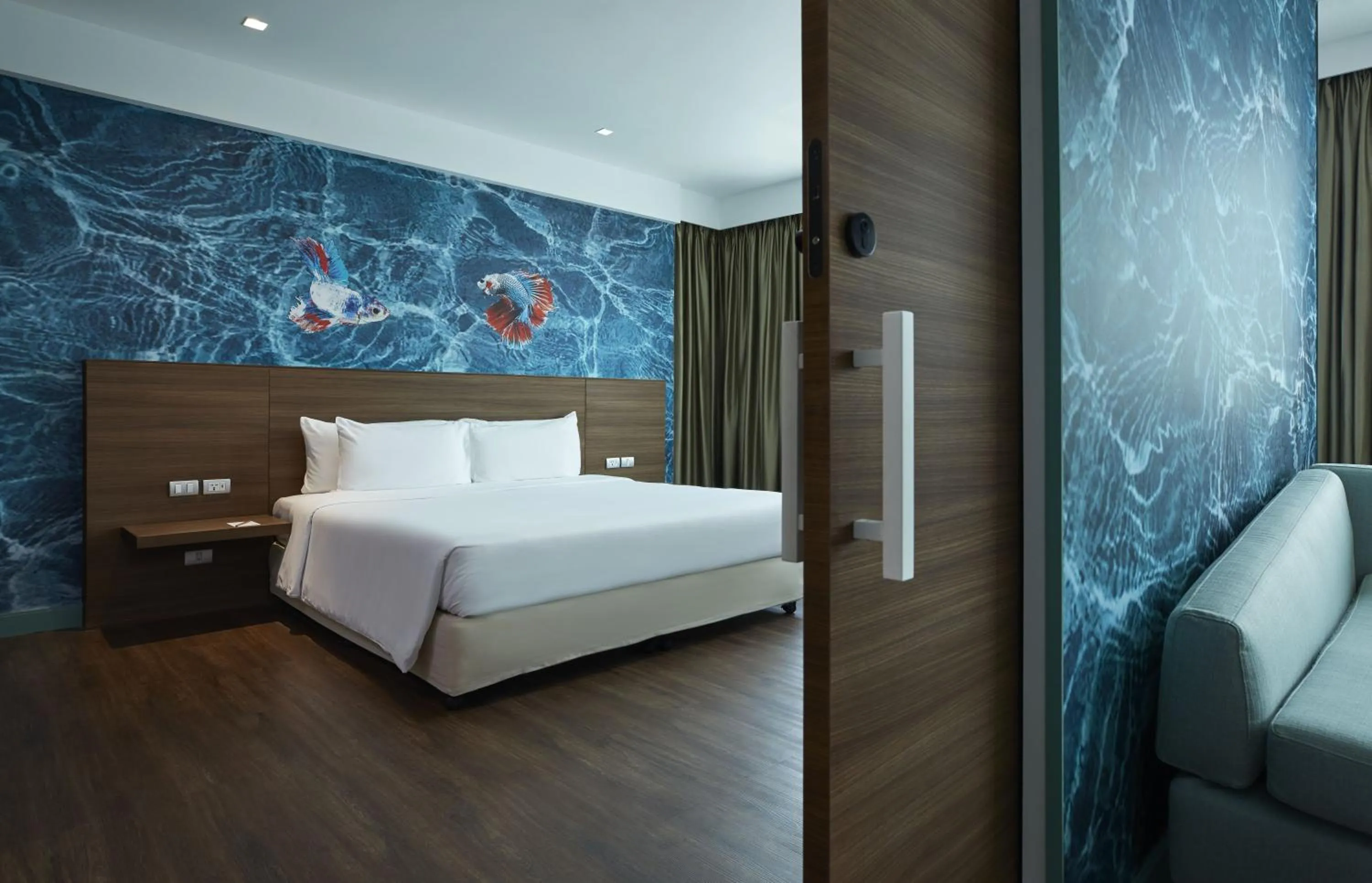 Photo of the whole room, Bed in Centara Life Government Complex Hotel & Convention Centre Chaeng Watthana