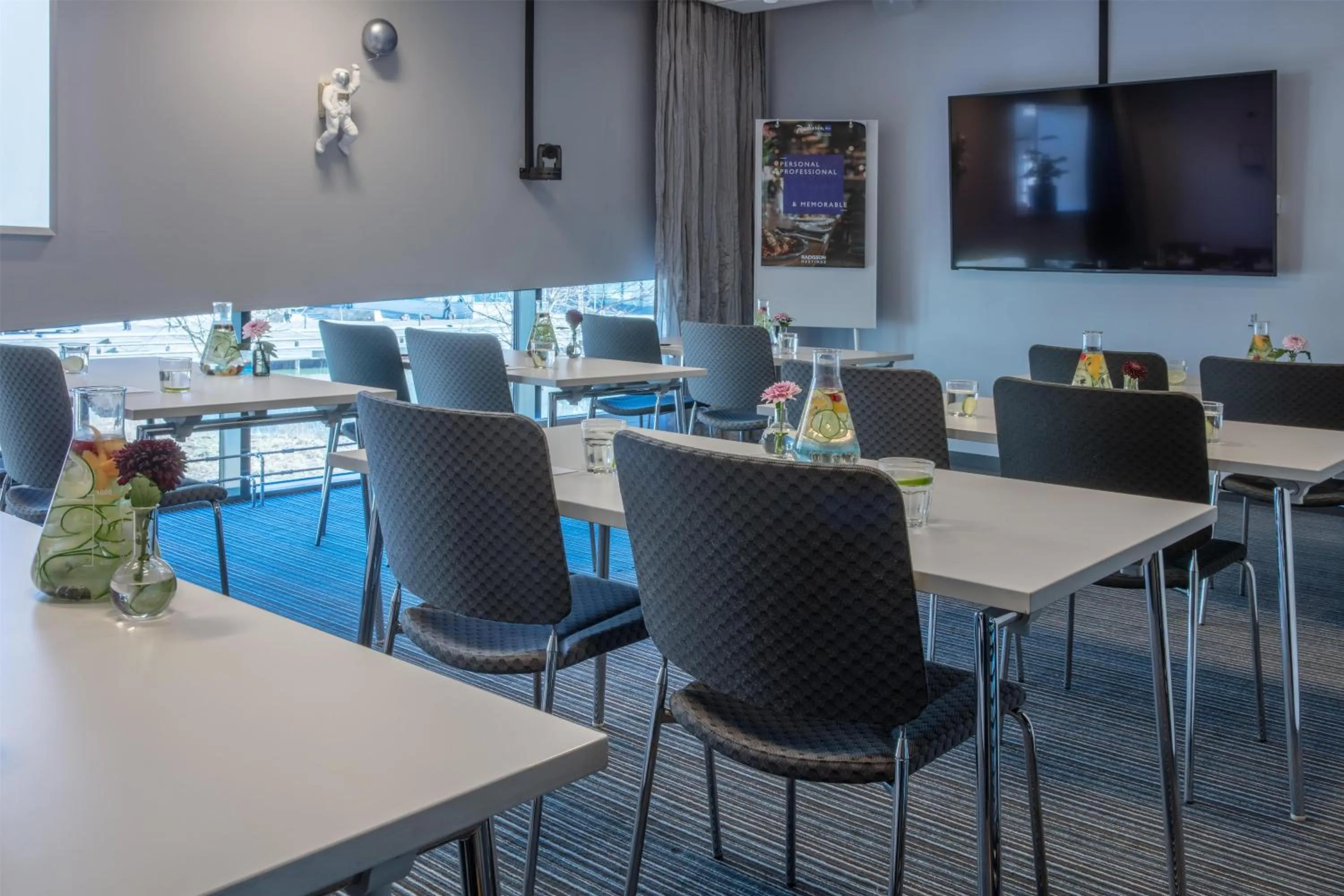 Meeting/conference room in Radisson Blu Riverside Hotel