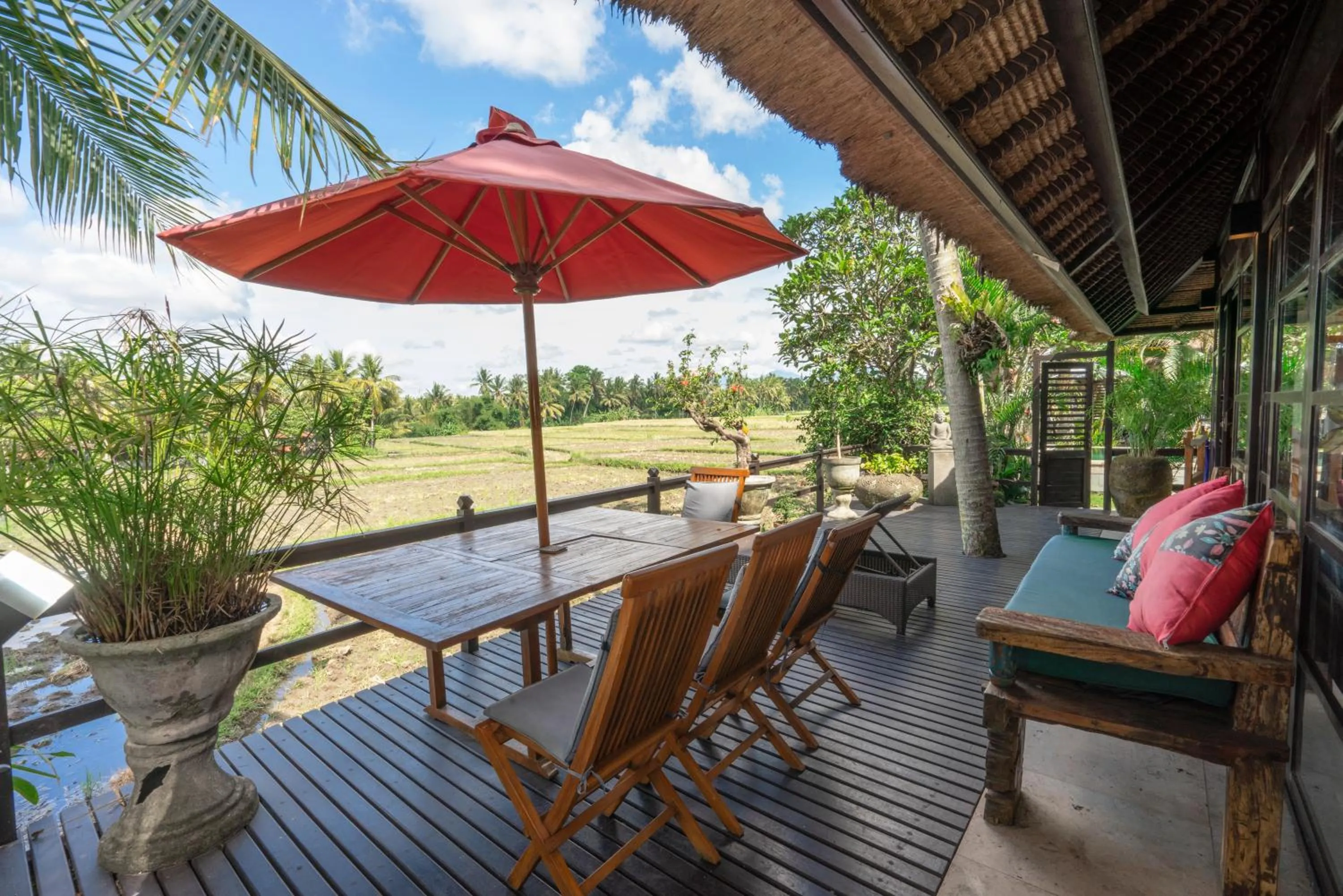 Balcony/Terrace in Lodtunduh Sari