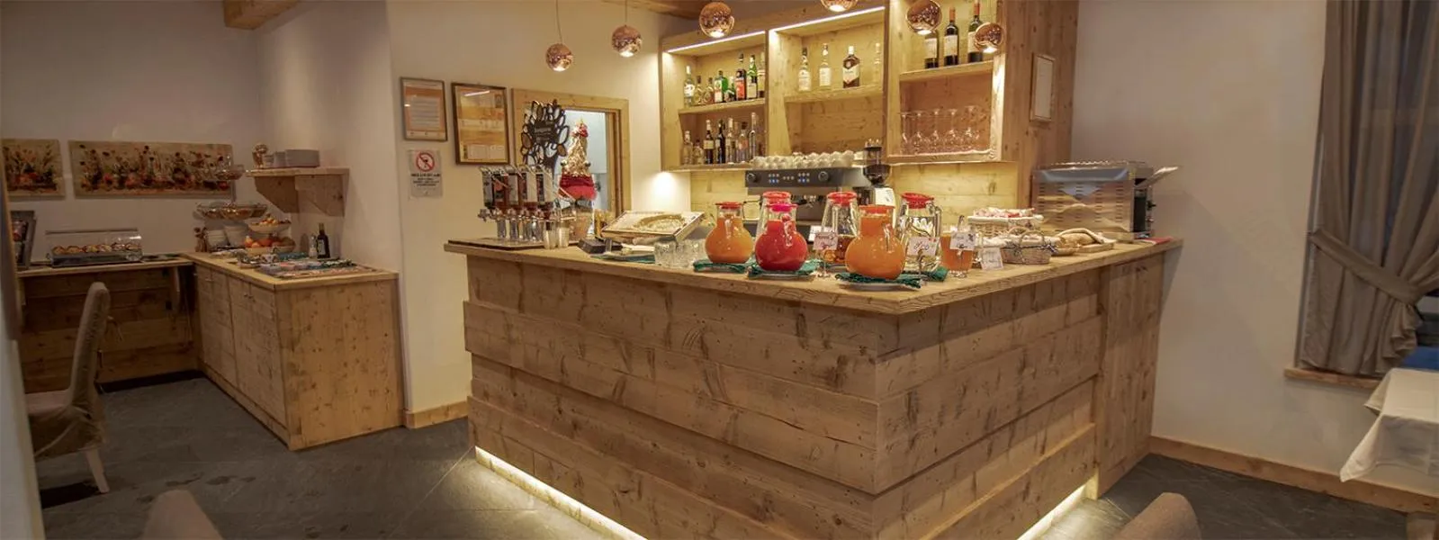 Breakfast in Hotel Regina