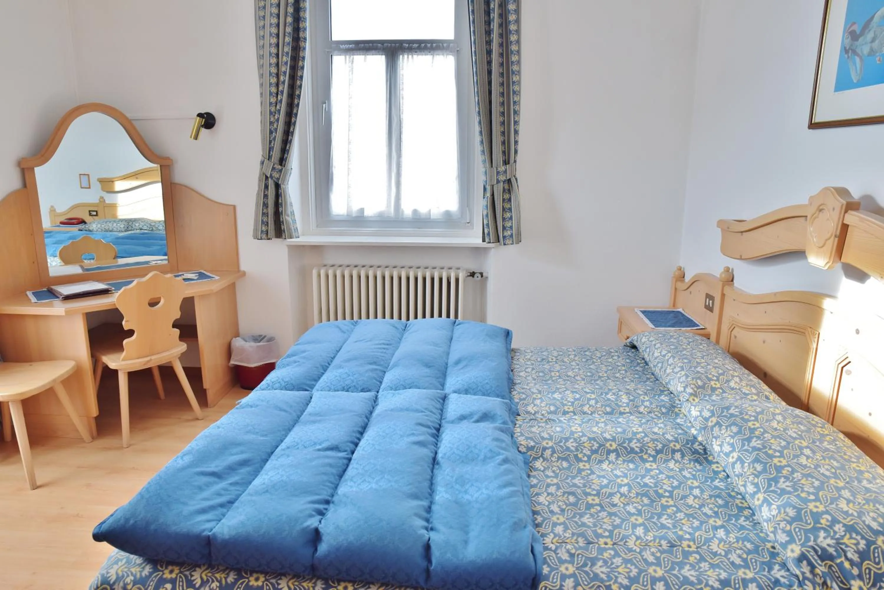 Day, Bed in Hotel Regina