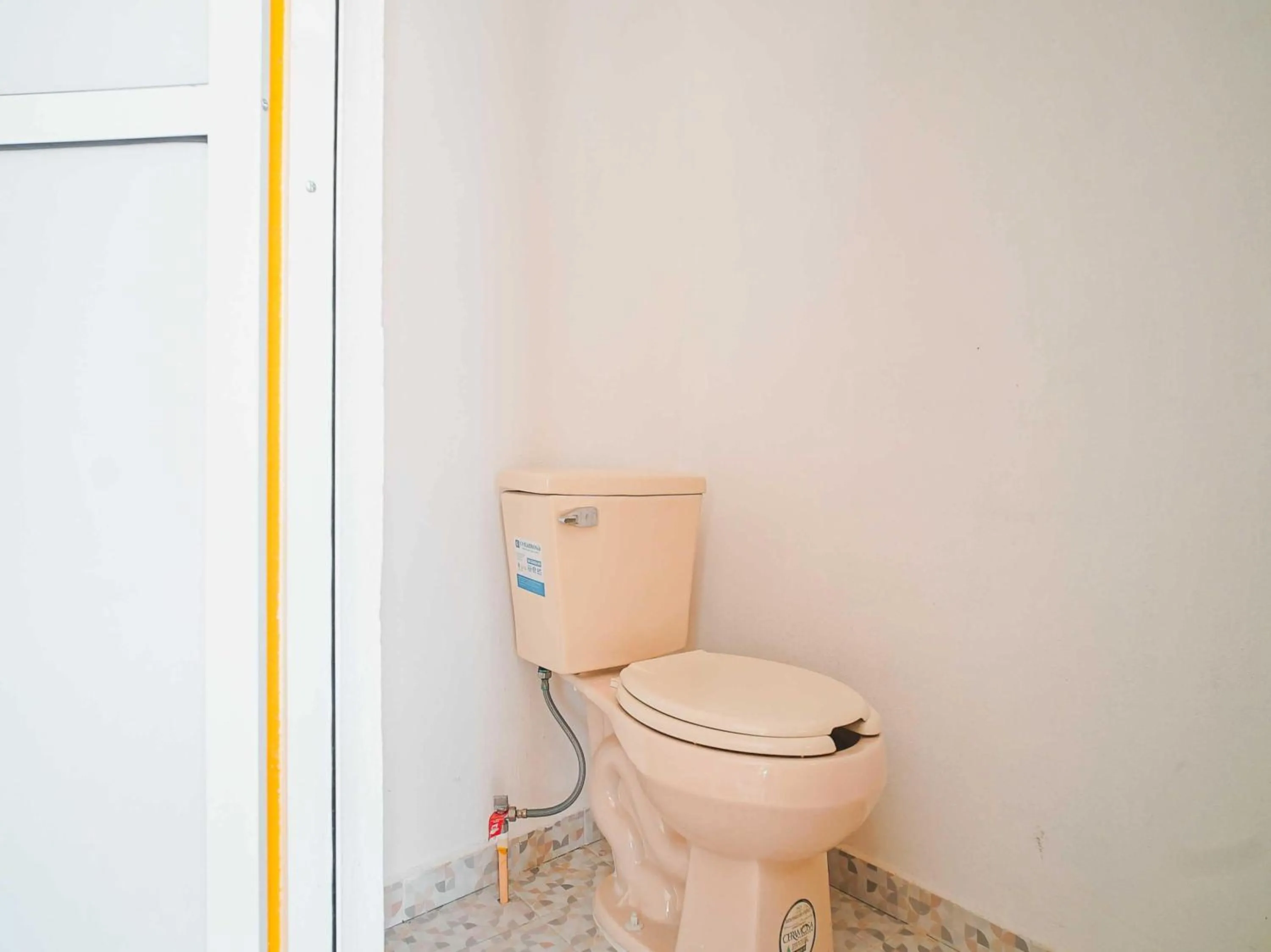 Bathroom in OYO Hospedaje Colibri