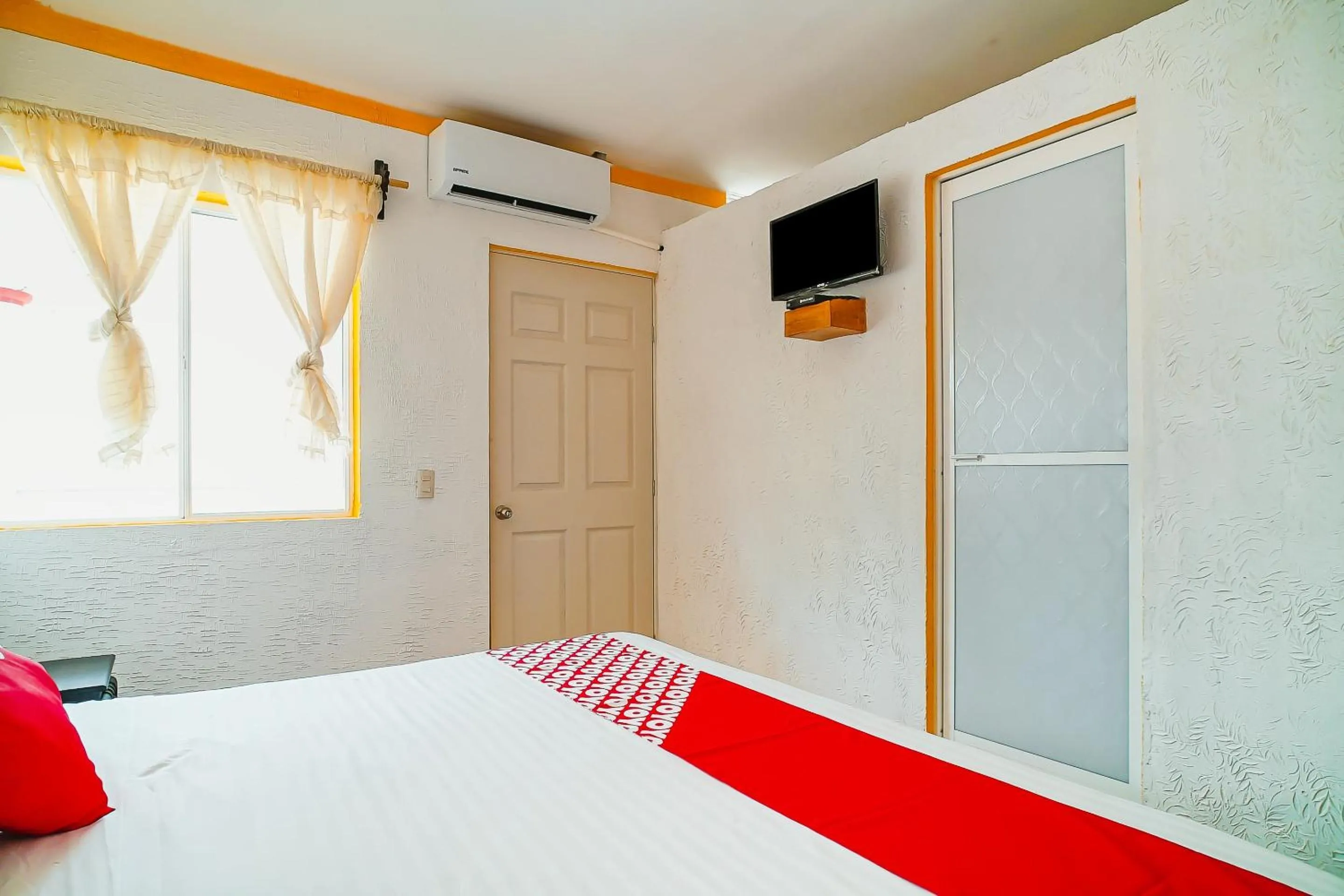 Bedroom, Bed in OYO Hospedaje Colibri