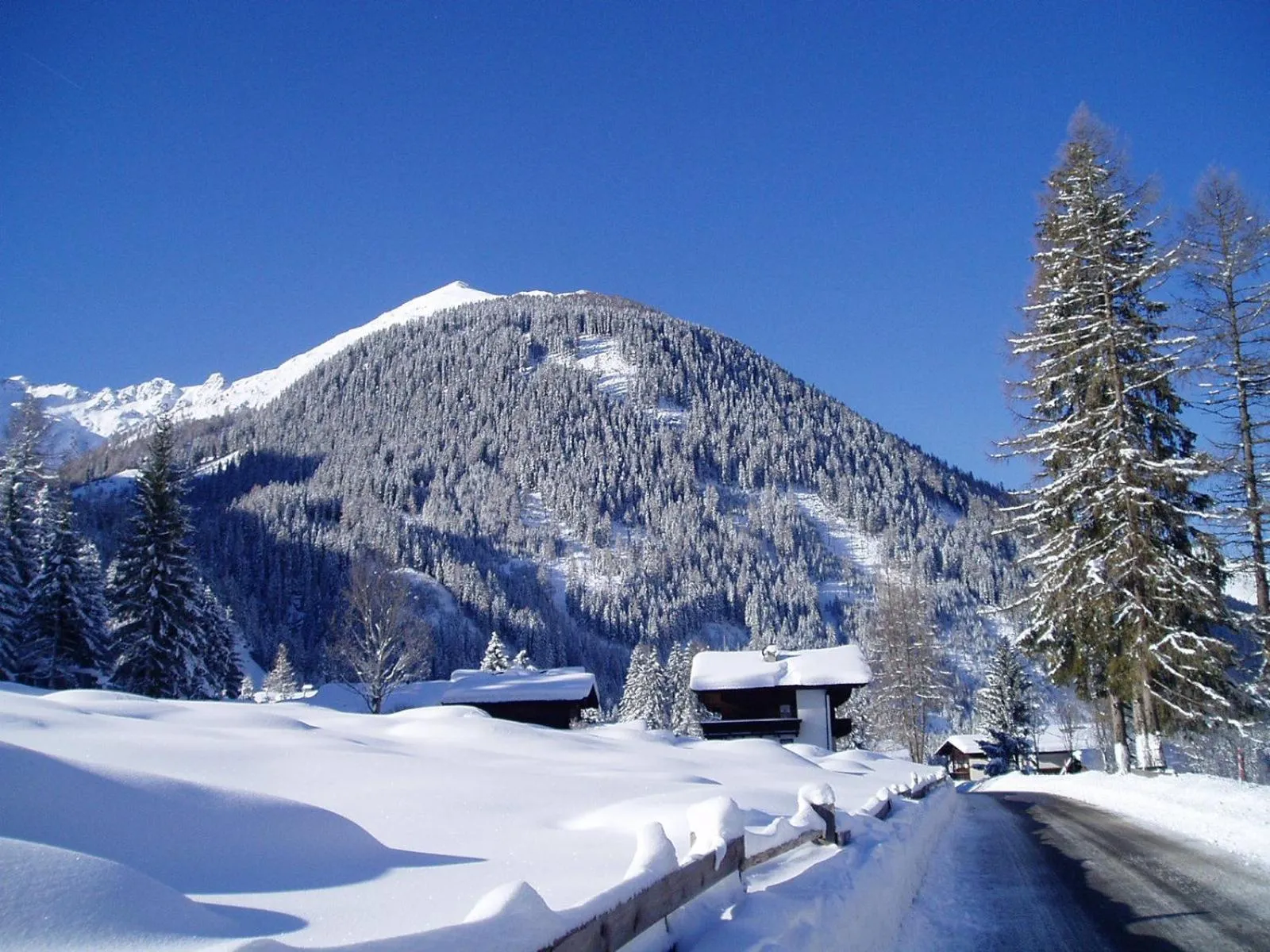Property building in Appartementhaus zur Loipe