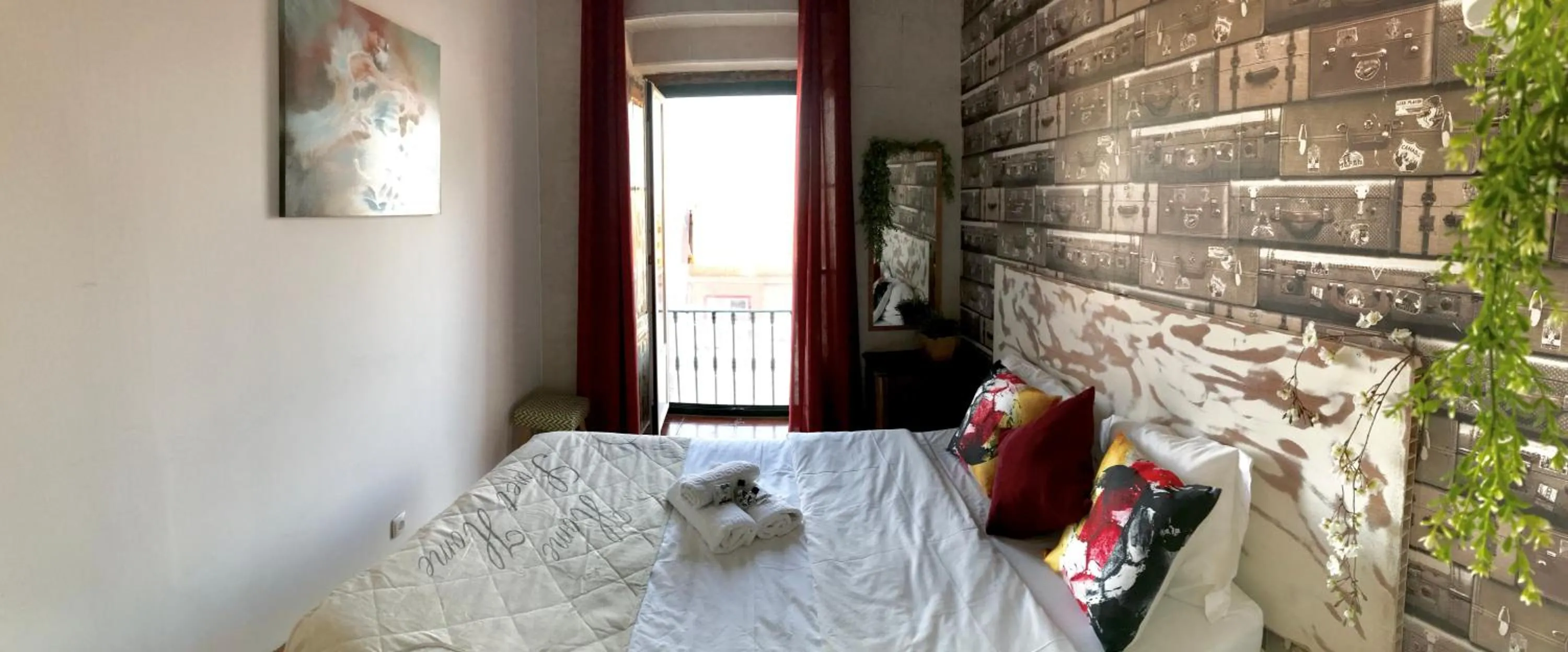 Bed in Alfama Patio Apartments
