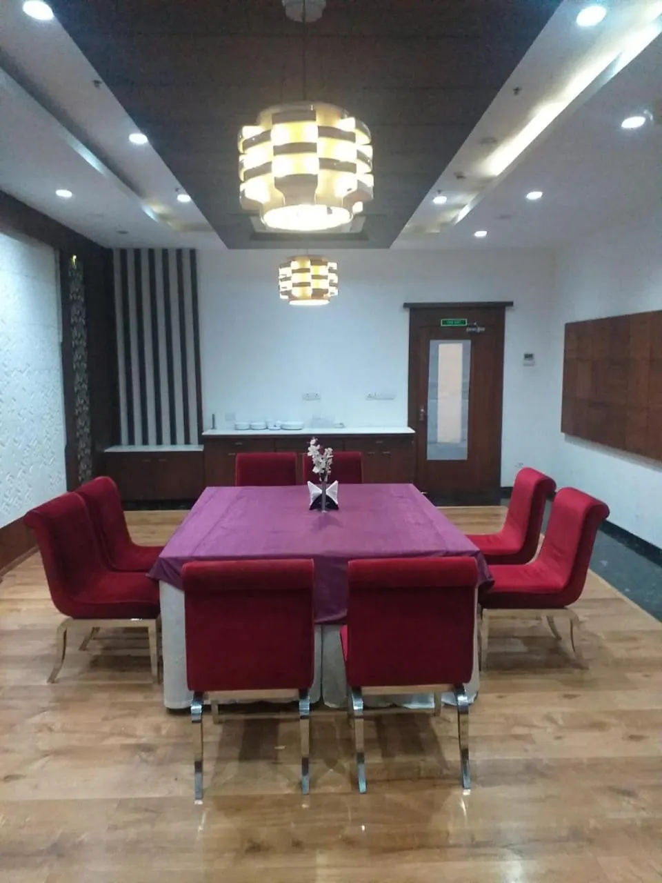 Meeting/conference room in Hotel Sandy's Tower