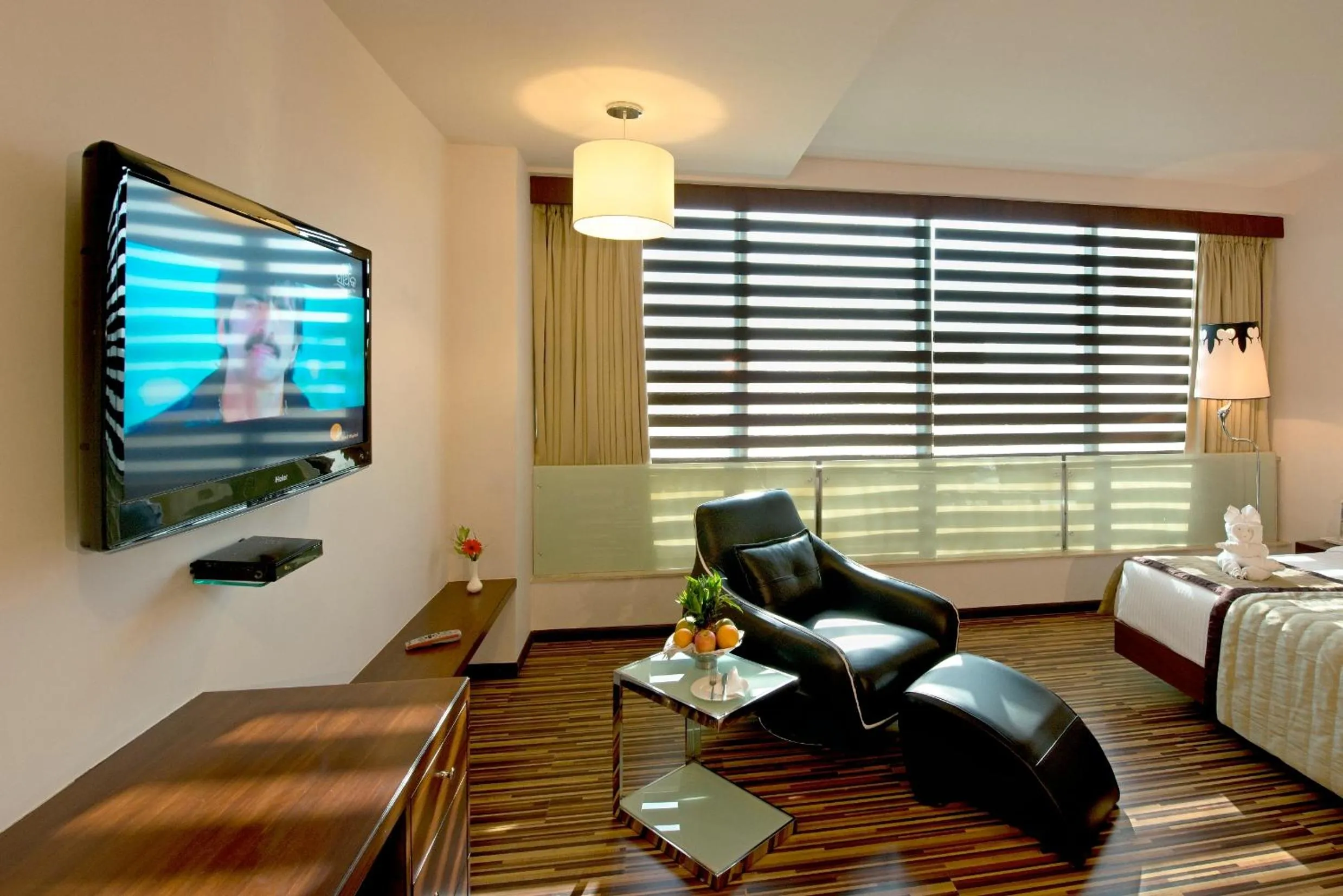 Day, Bed in Hotel Sandy's Tower