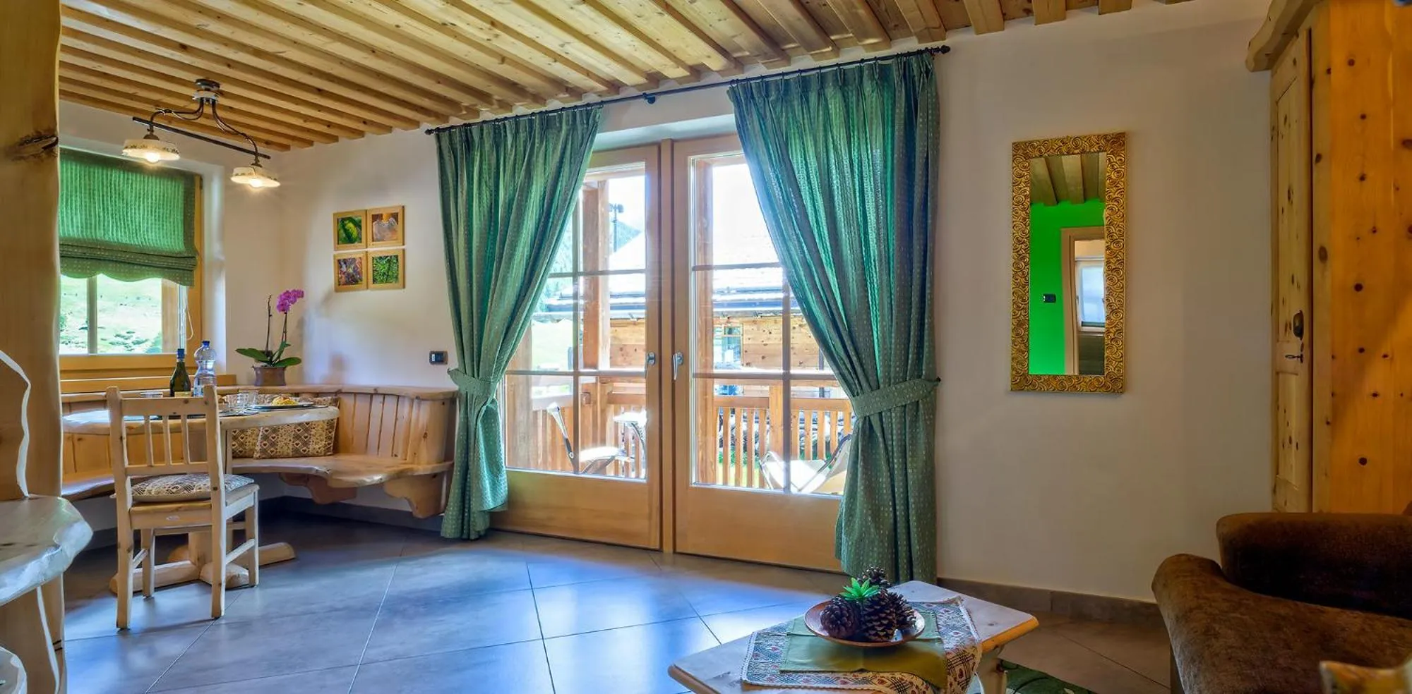 Living room in Chalet Nada