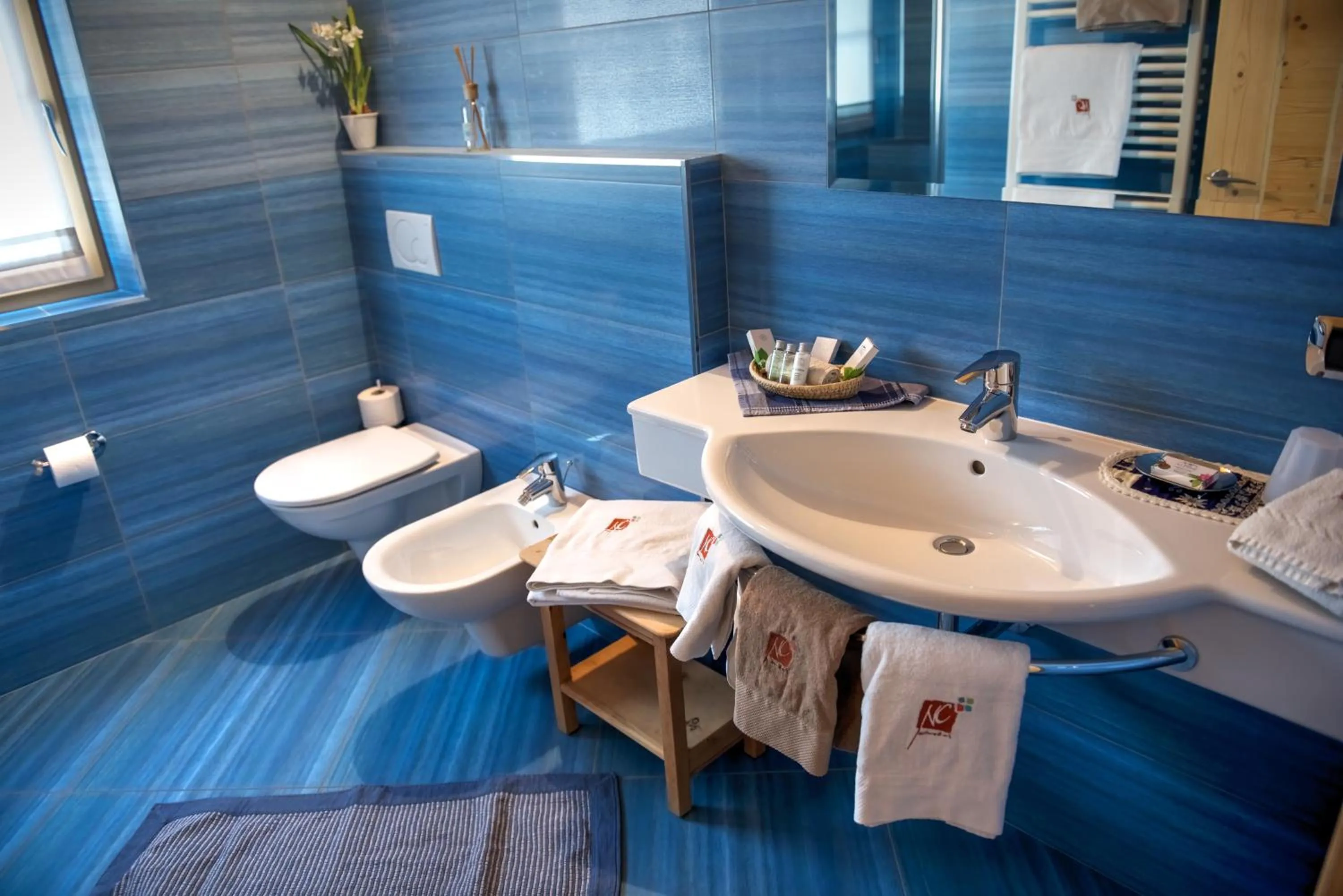 Toilet in Chalet Nada