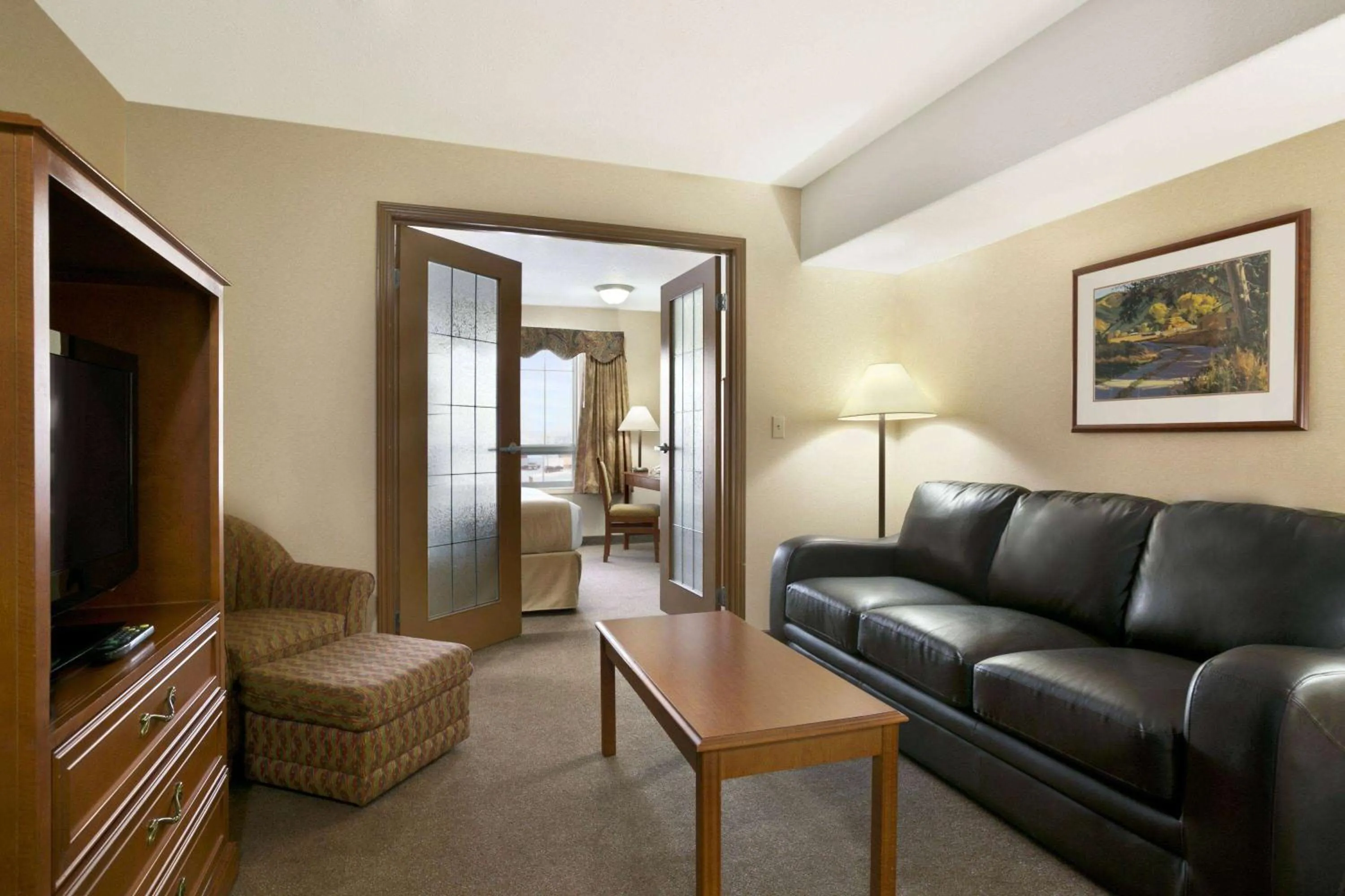 Bed in Super 8 by Wyndham High Level AB