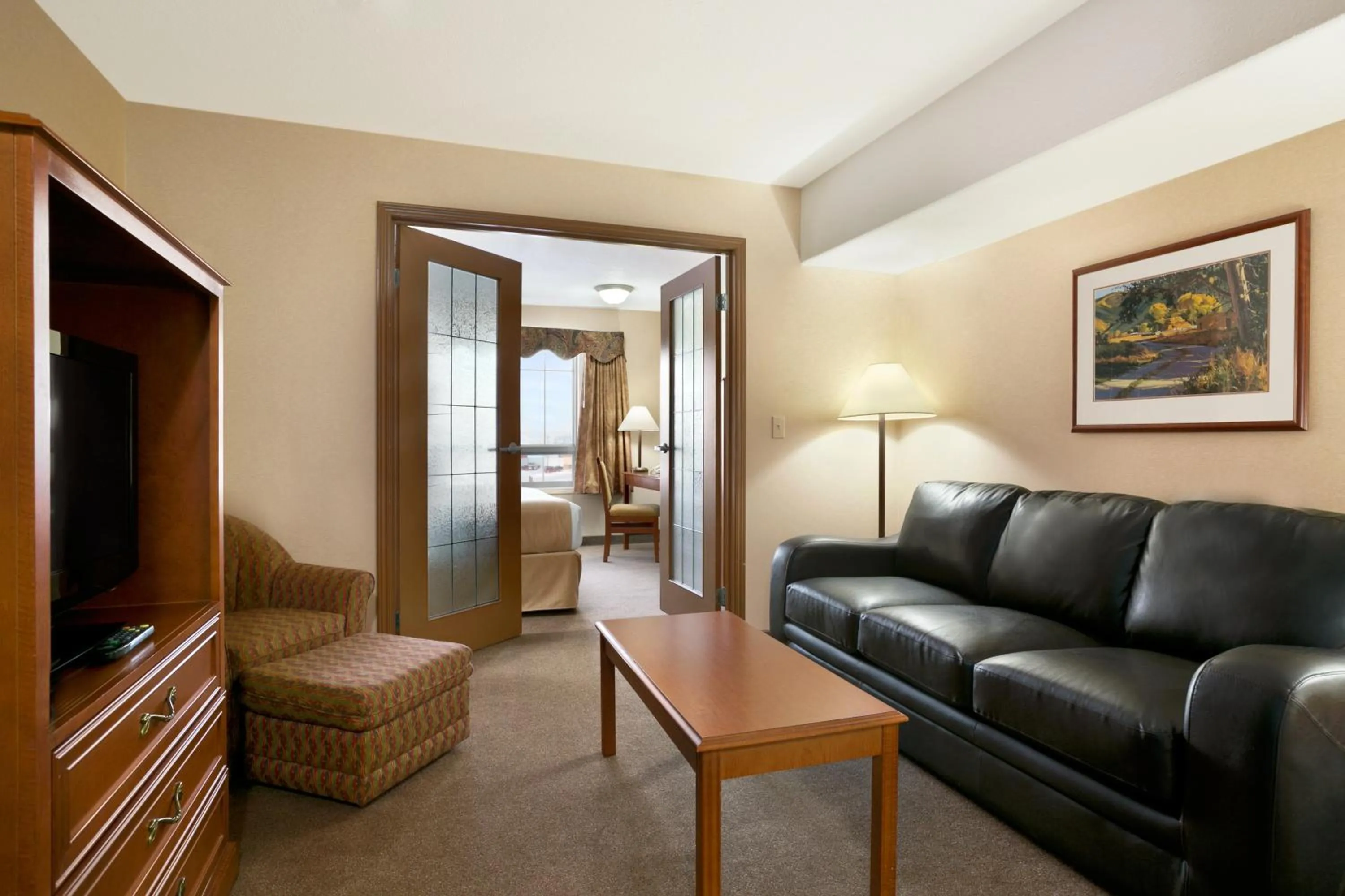 Living room in Super 8 by Wyndham High Level AB