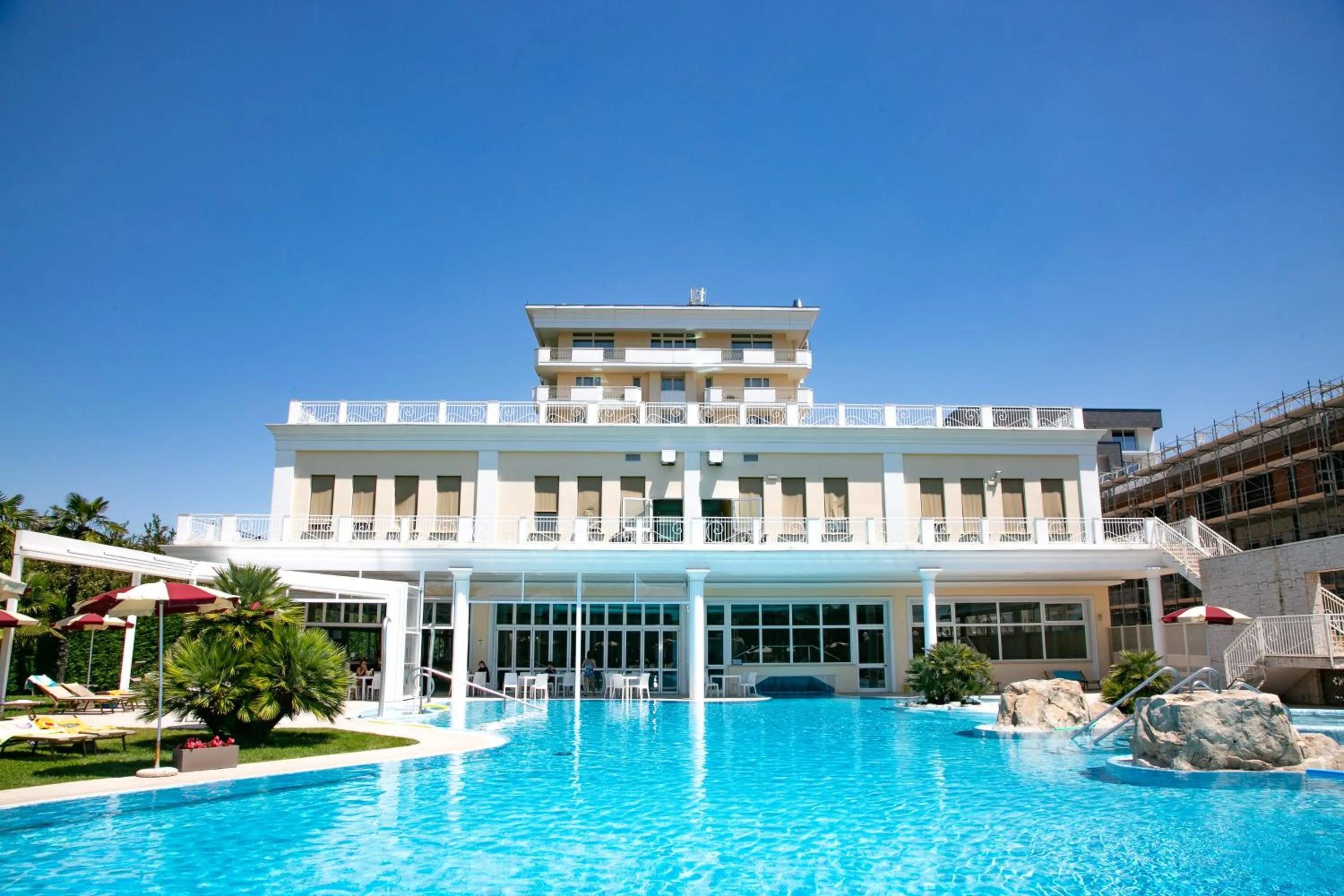 Property building in Hotel Terme All'Alba