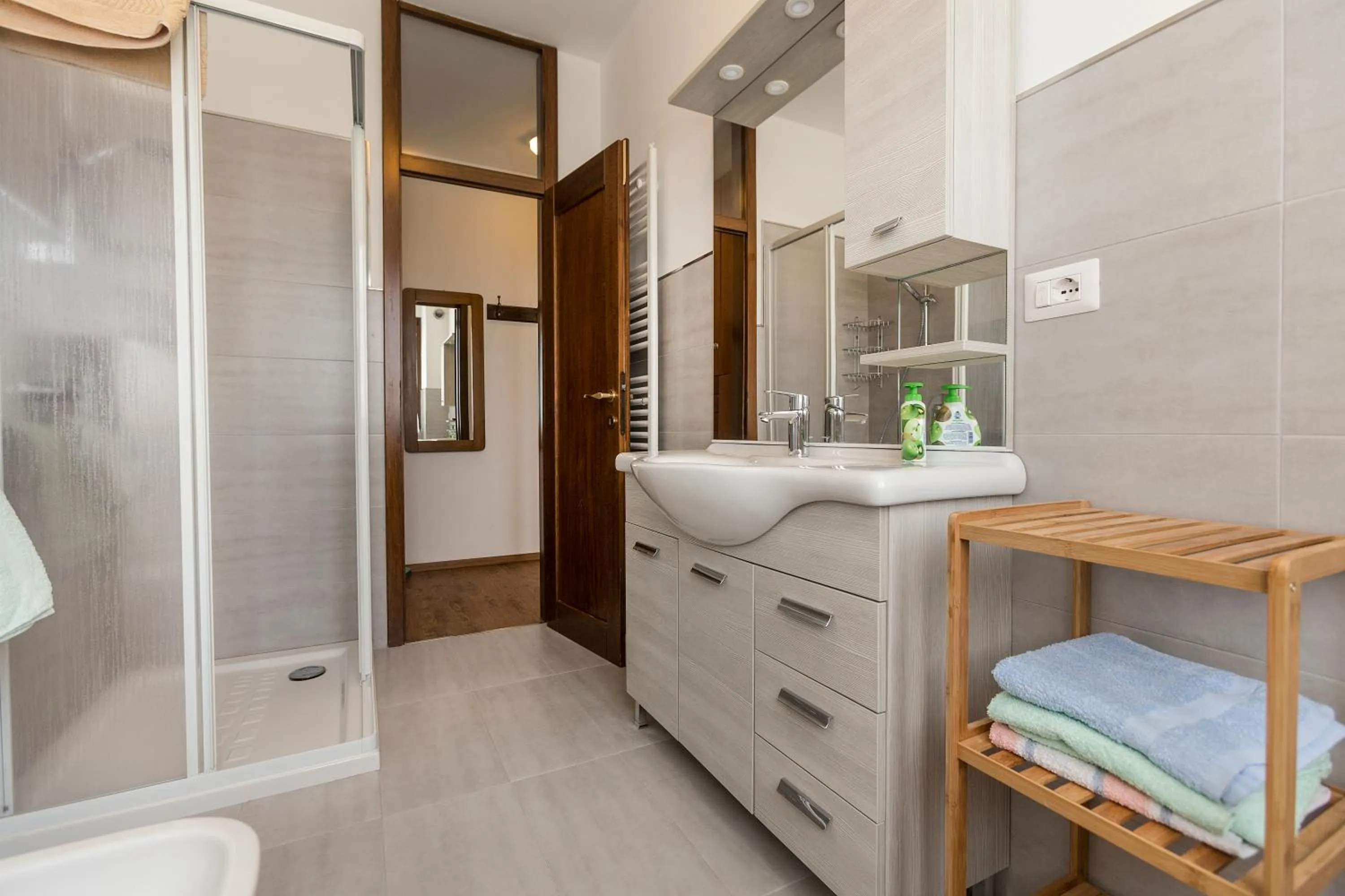 Bathroom in Le Servite Apartments