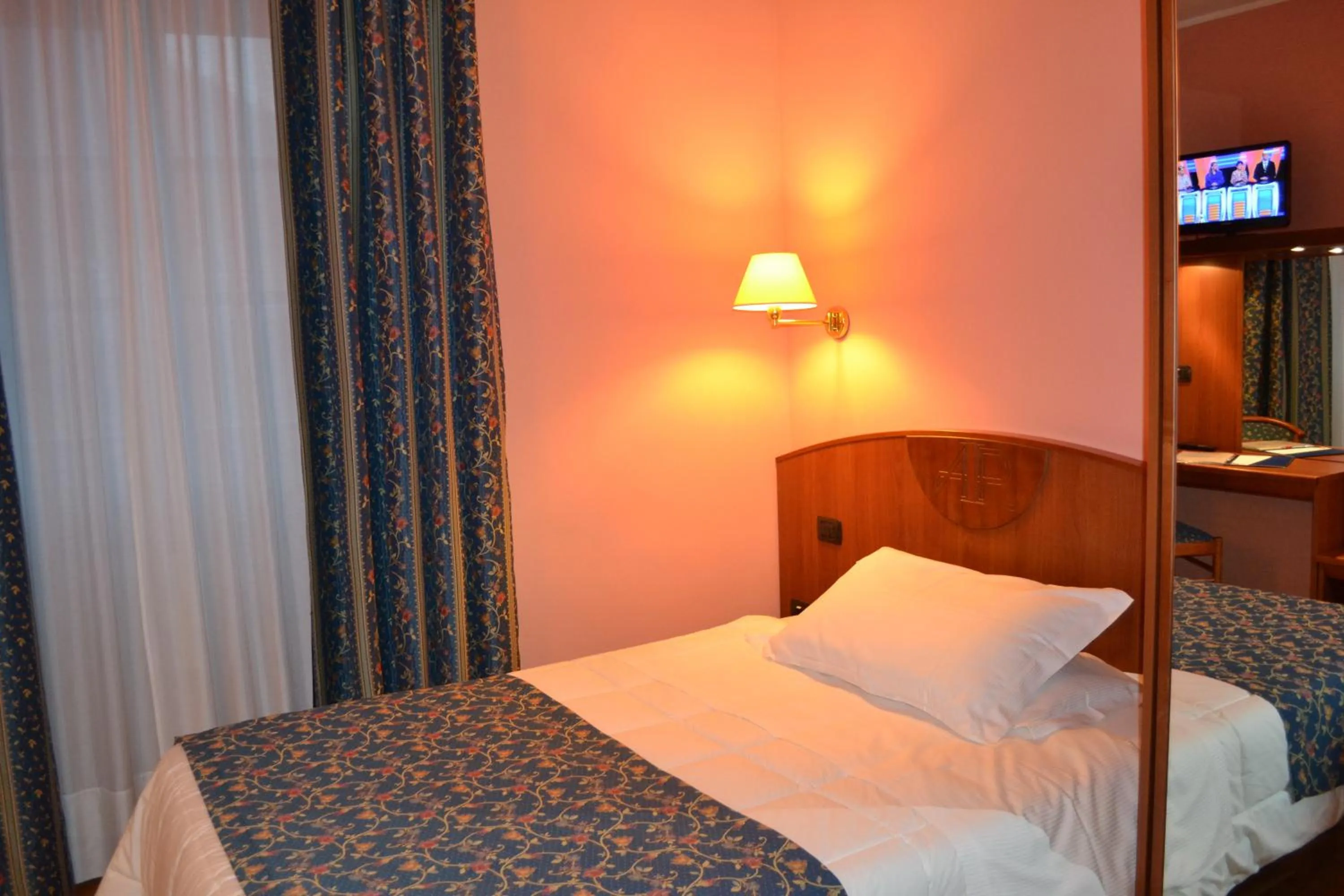 Bed in Albergo Italia