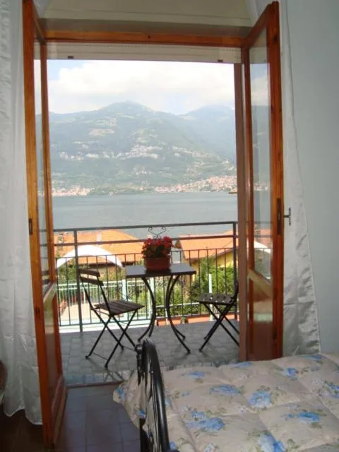 Day in B&B Cherry En Rose