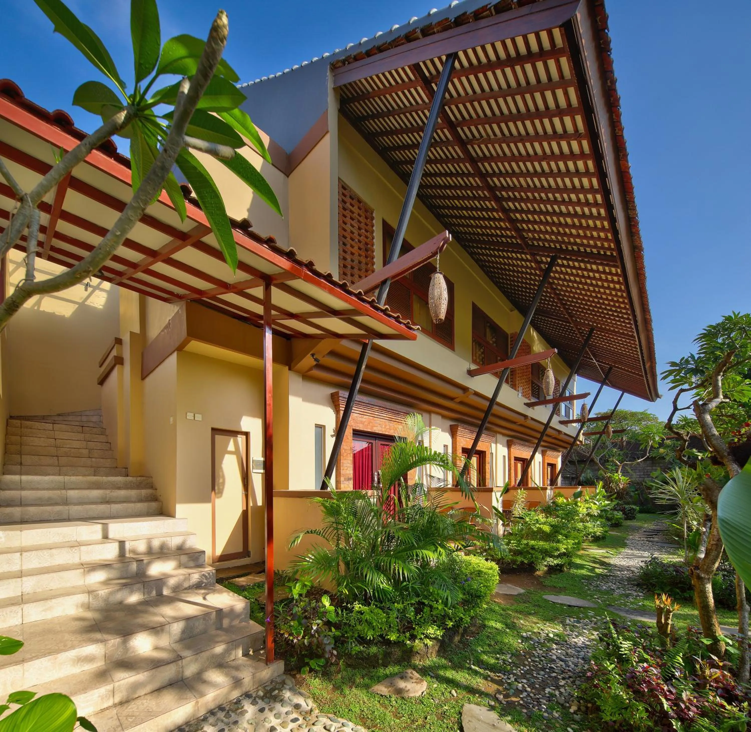 Property building in Mahe Garden Inn and Villas by Kamara