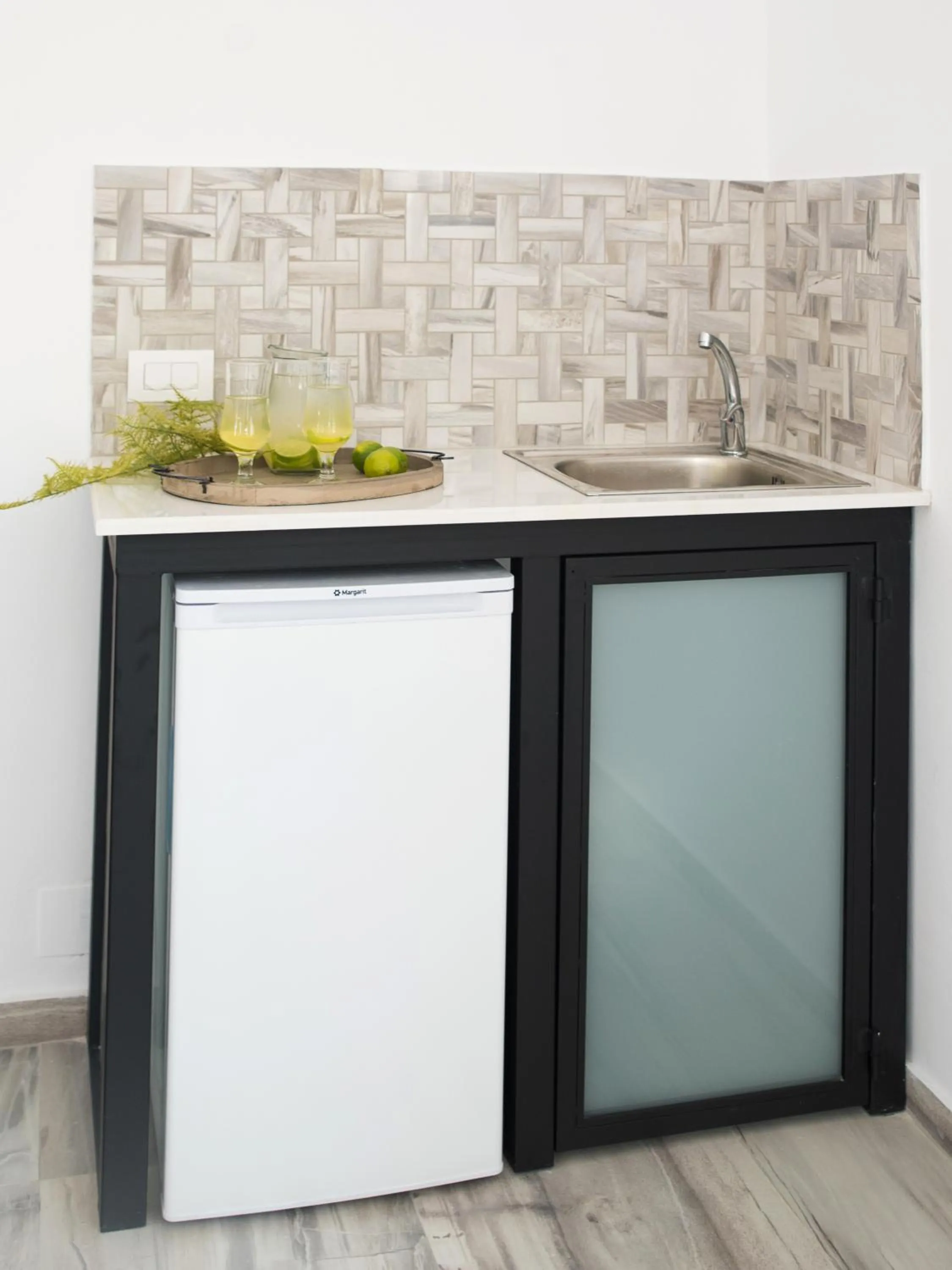 Area and facilities in Stella Maria