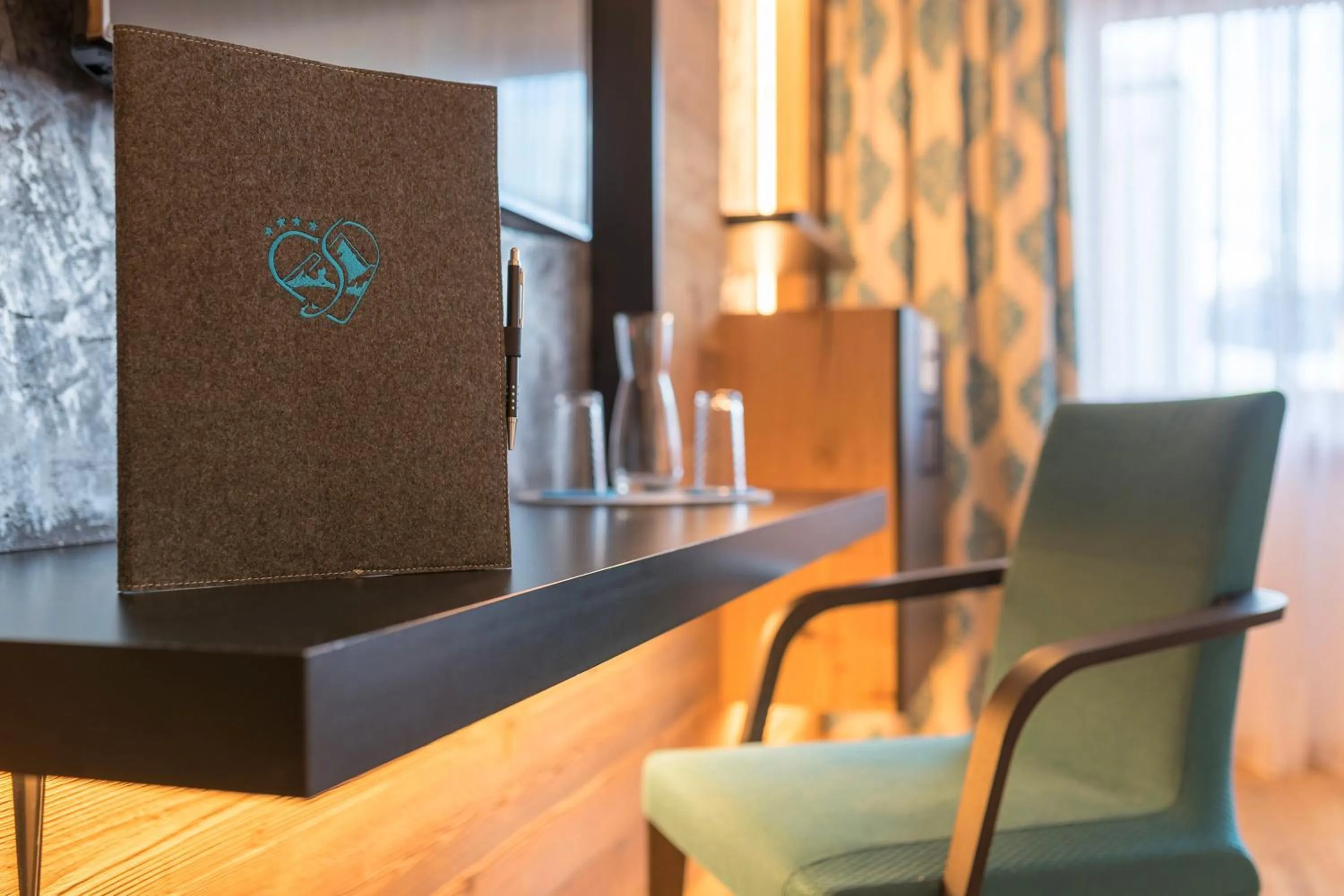 Photo of the whole room in Hotel Garni Stefanie