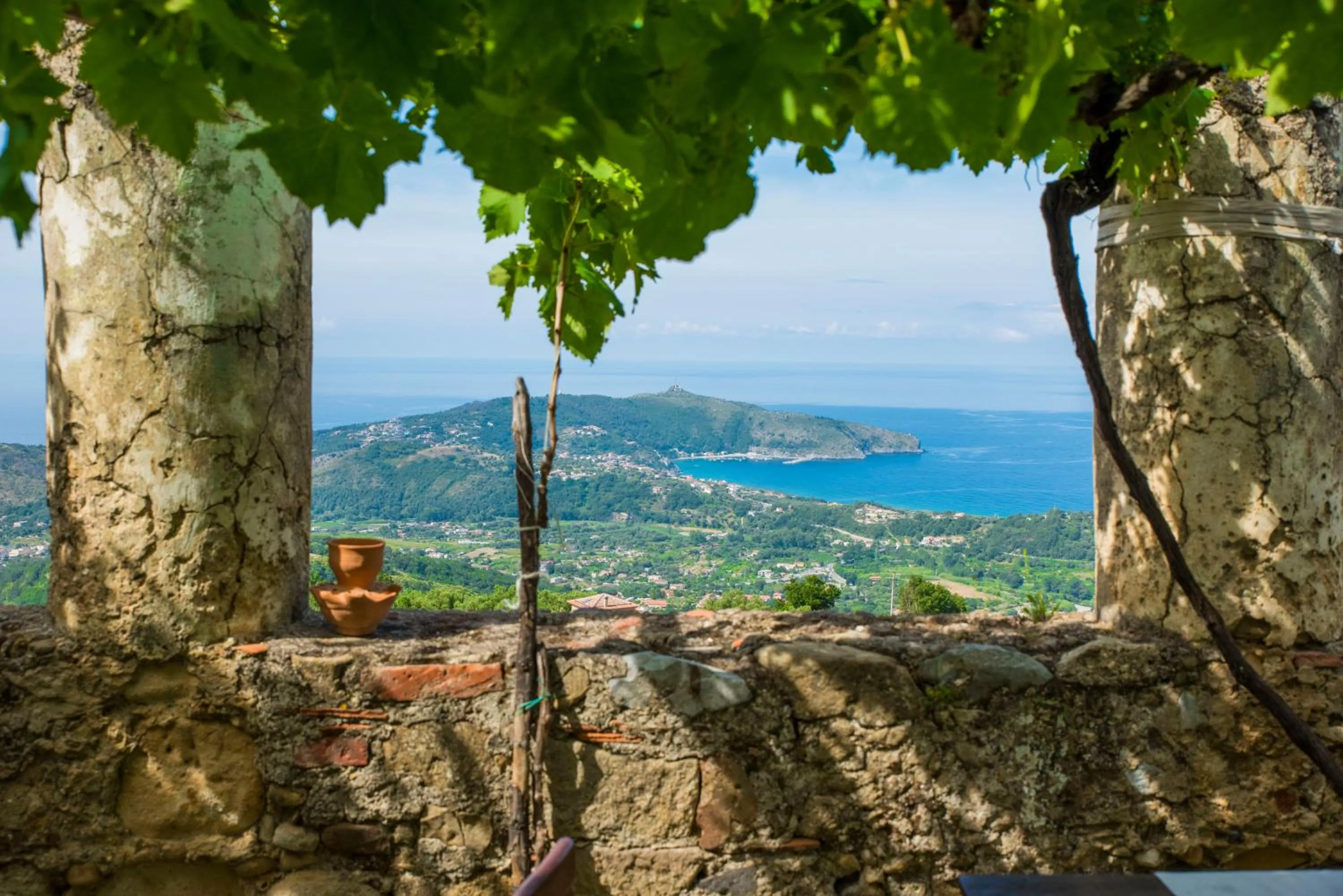 Sea view in Il Castello di San Sergio