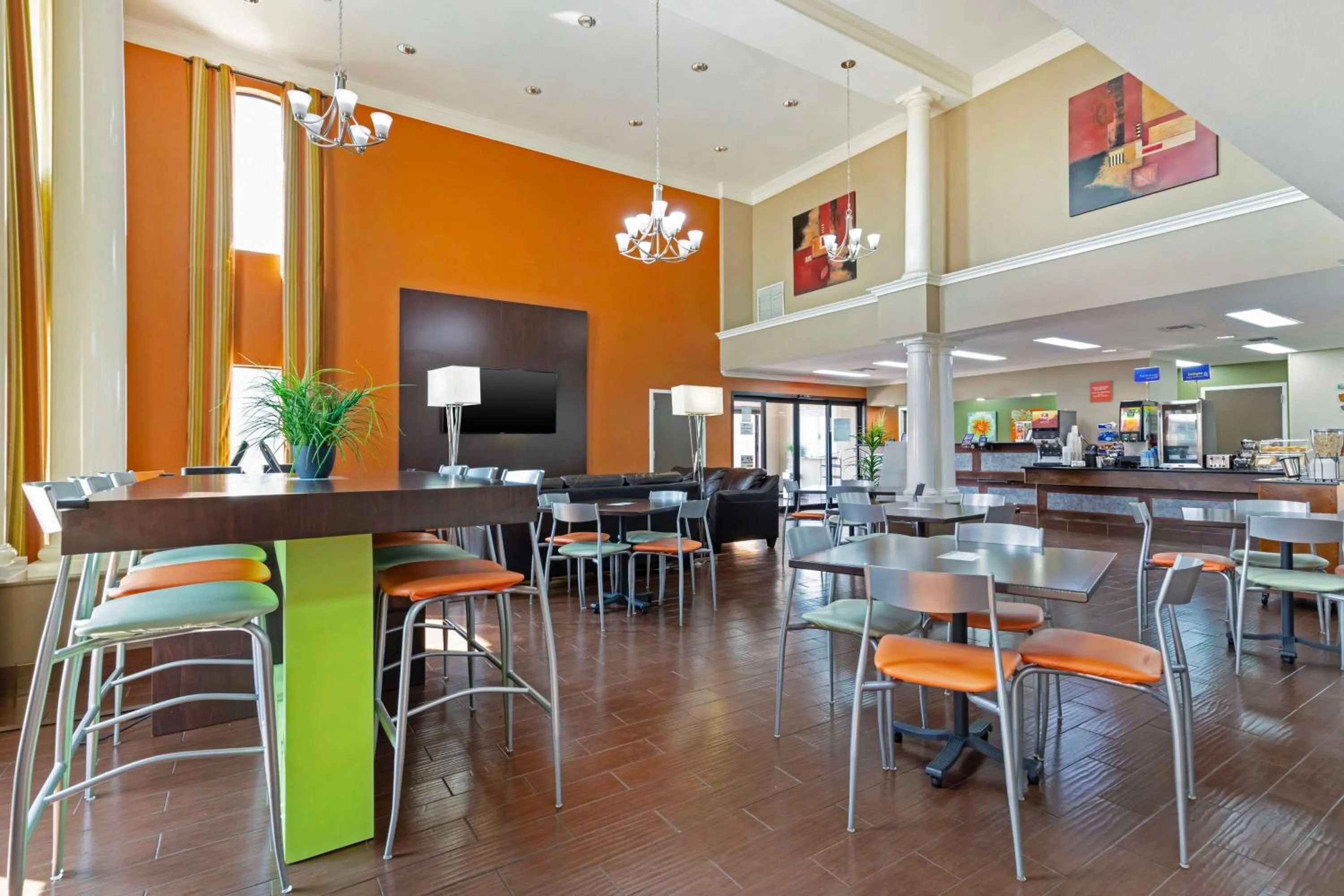 Breakfast in Best Western Inn & Suites New Braunfels